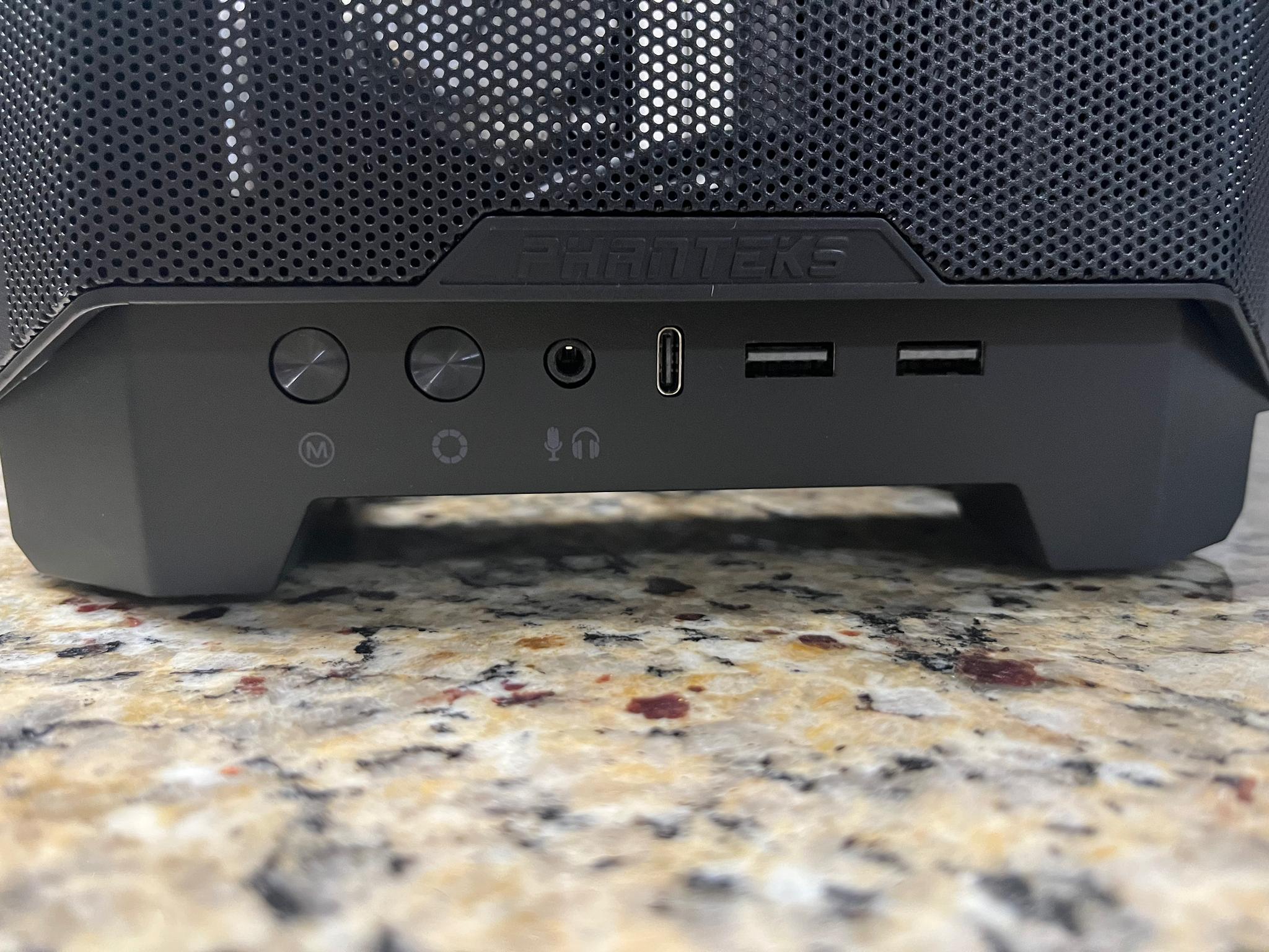 Phanteks Eclipse P200A ITX case