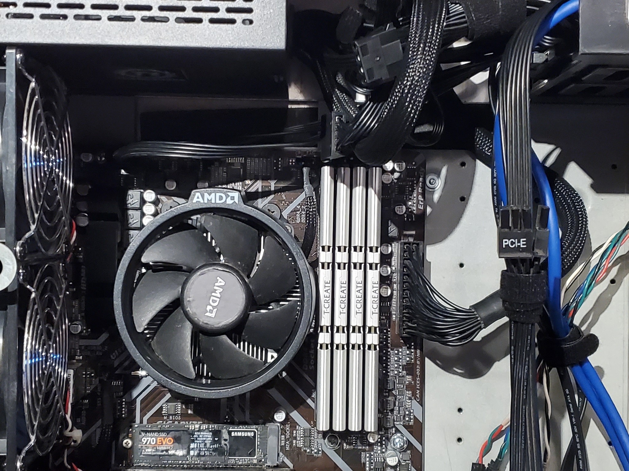 "Sleeper BoXX" | Ryzen 5 3600 | EVGA GTX 1070 | 32gb DDR4 | 750gb SDD/NVME | DVD Drive |