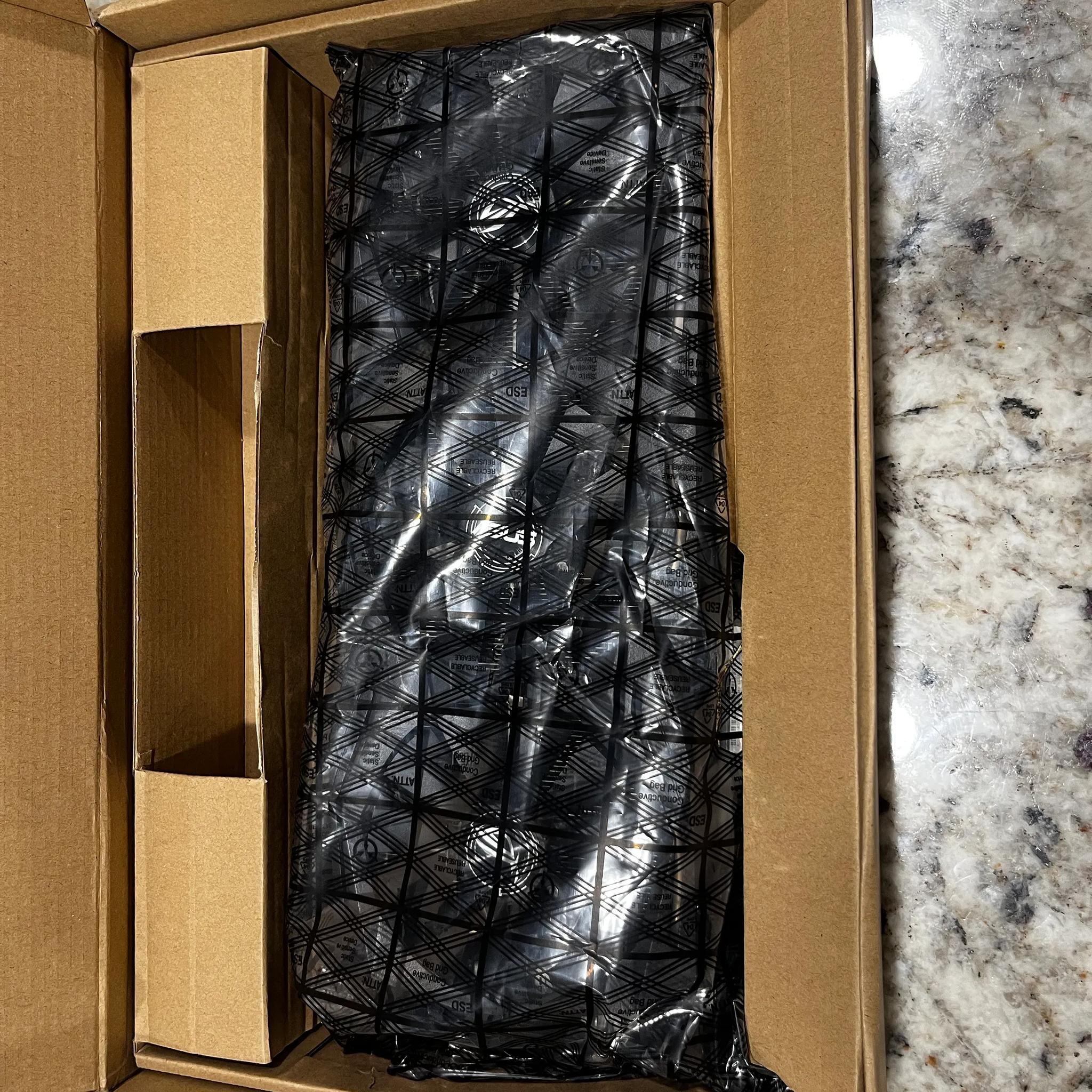 Asus ROG STRIX GAMING GeForce RTX 2070 8 GB Video Card