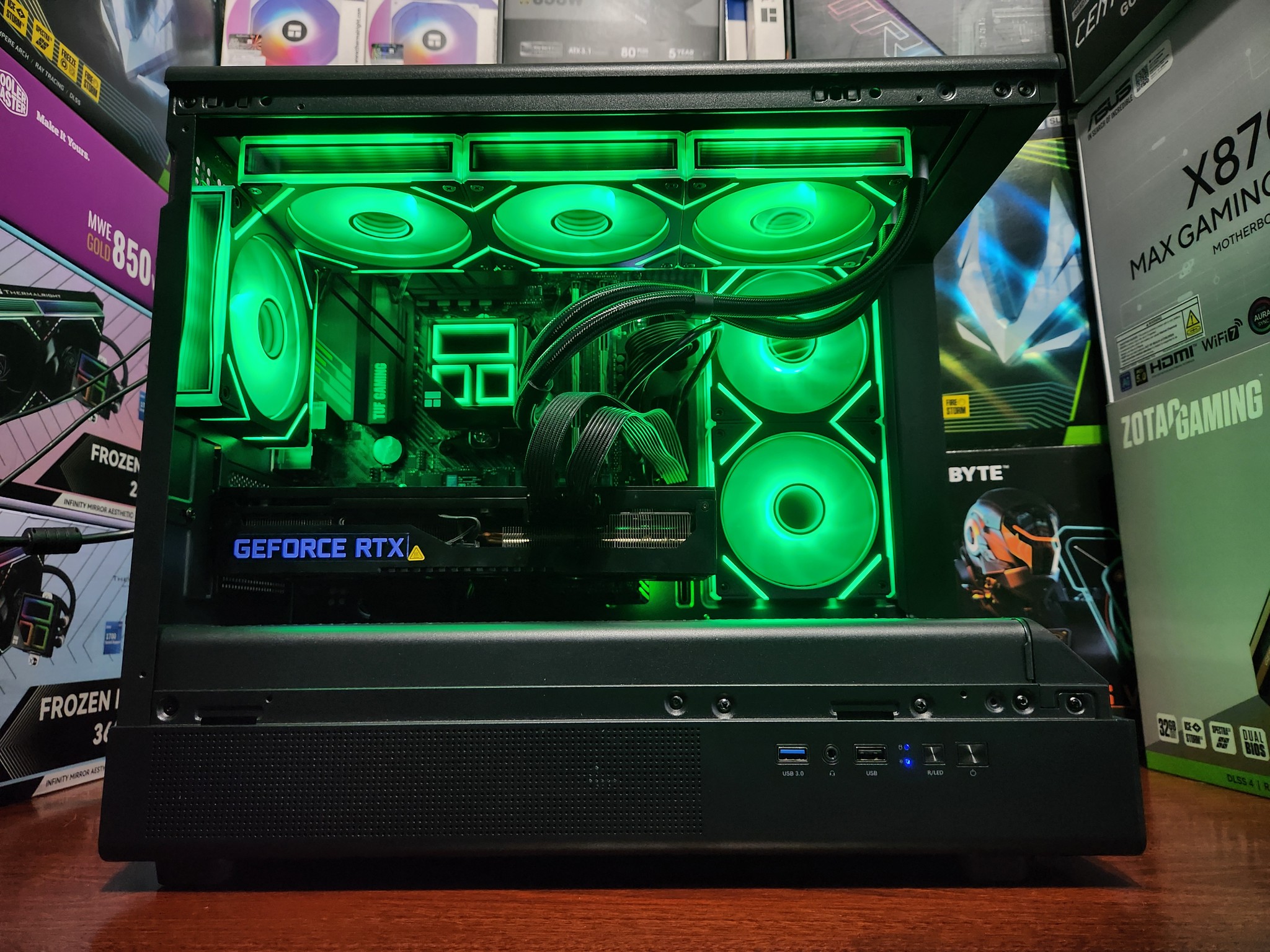 RTX 3080 10 GB| Ryzen 7 5800X | 32GB DDR4 RAM 3200 MTs| 1 TB NVME SSD | 850W GOLD | WIFI & BT | AIO