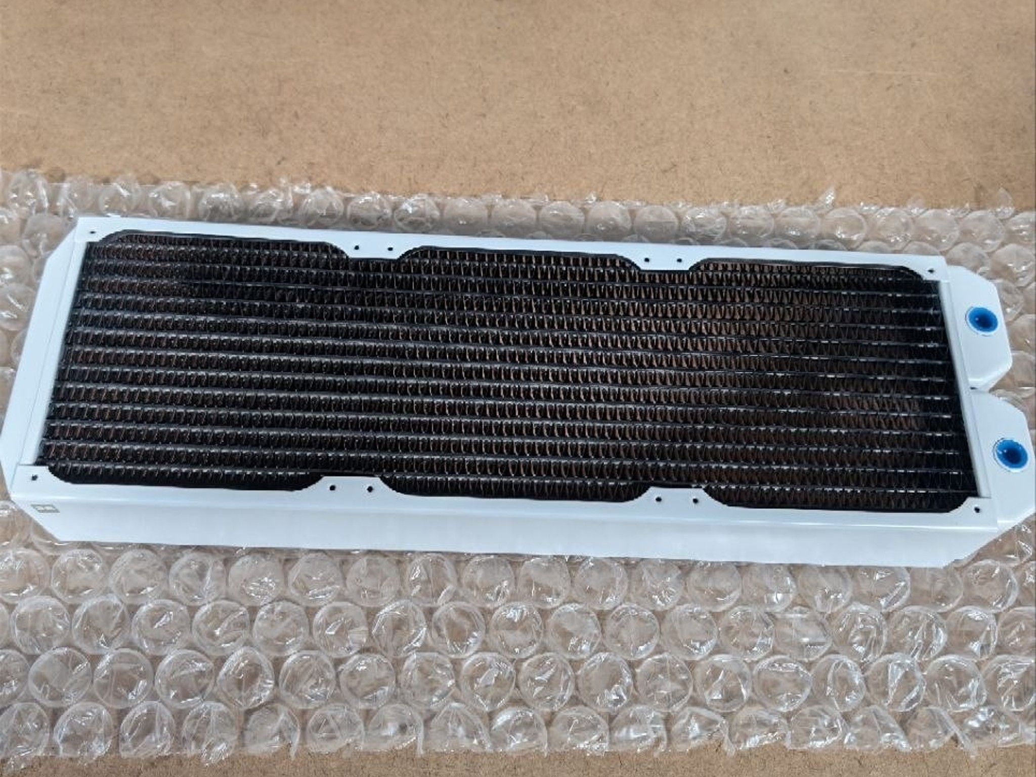 Alphacool NexXxoS UT60 Full Copper 420mm Radiator | White Special Edition (14208