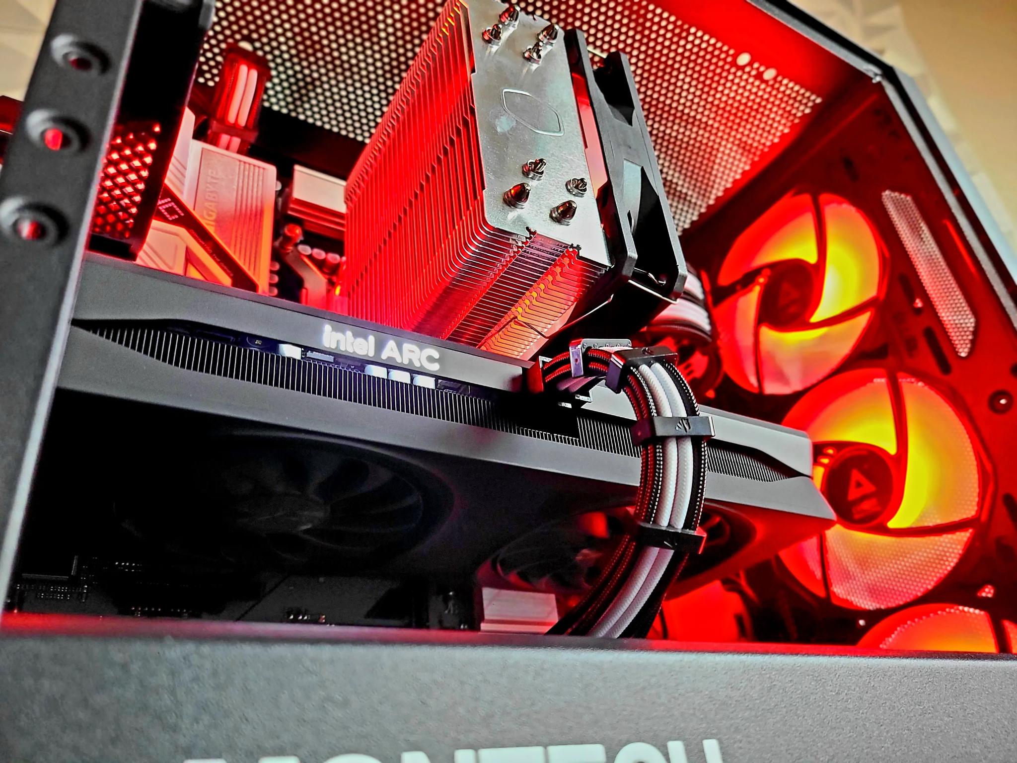 🔵⚫️ Intel Arc B580 12 GB | Intel i5 12600KF 10-Core CPU | 32 GB Ram | 1 TB SSD ⚫️🔵