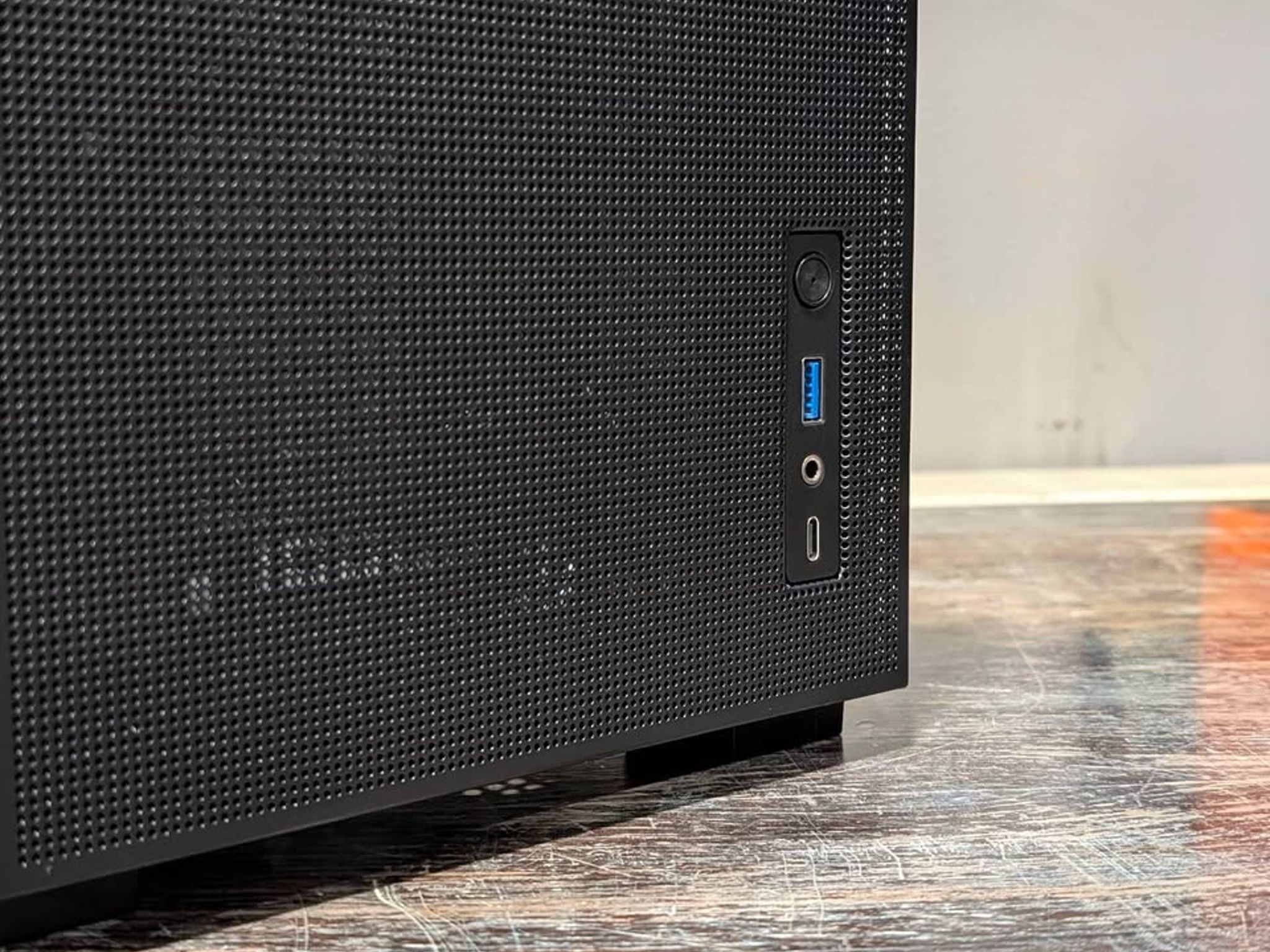 JONSBO D31 Screen and Mesh mATX Black Case + 4 Thermalright ARGB Fans