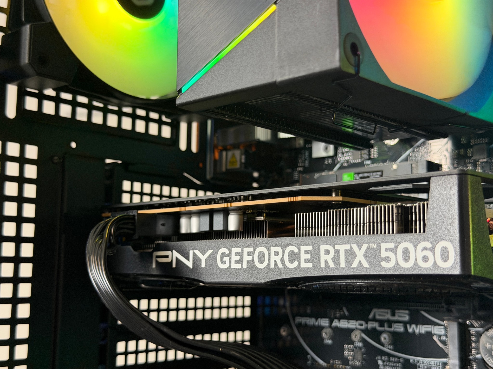 RTX 5060 | RYZEN 5 8400F | 16GB DDR5 | 1TB NVME SSD | GAMING PC