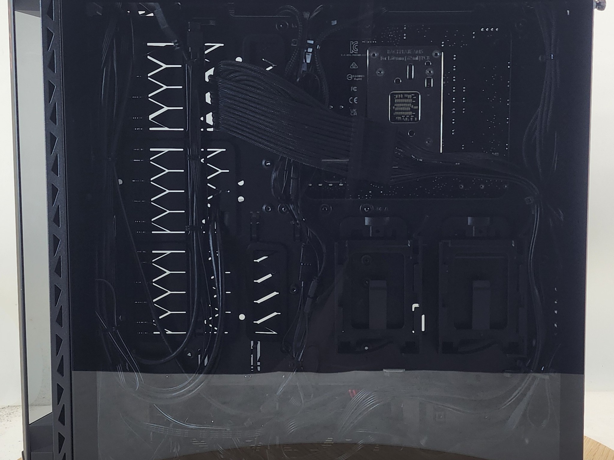 Gaming PC Ryzen 7 7700X 32GB RAM 1TB SSD RTX 5060 Ti 16GB Windows 11 Computer