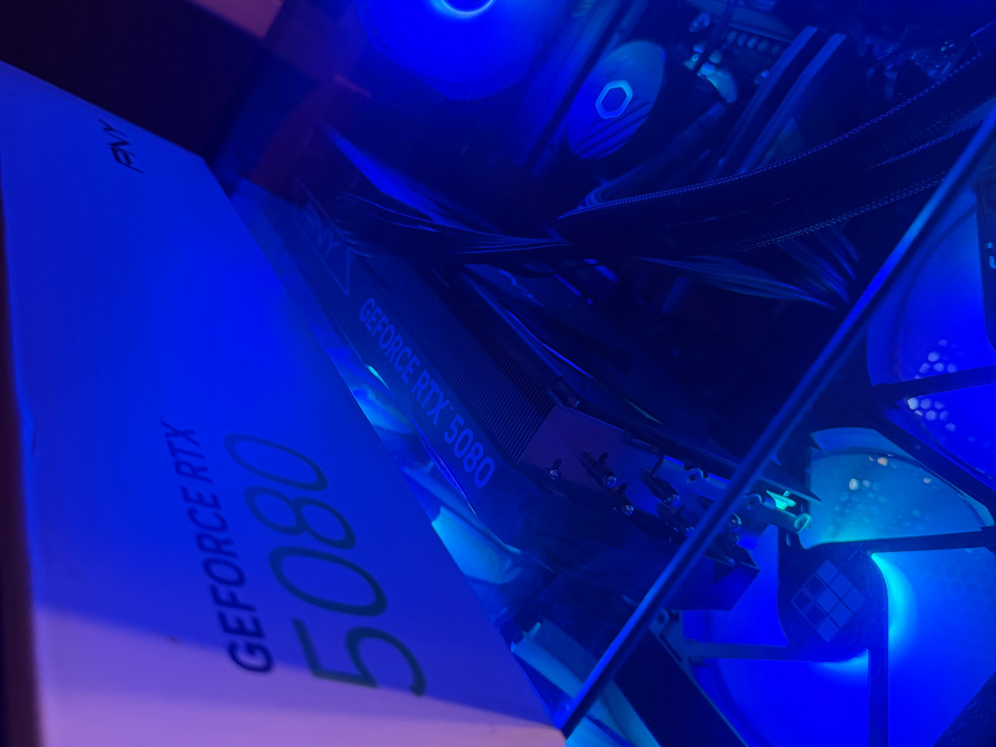 PNY  5080 Custom Gaming PC - Ryzen 7 9800X3D