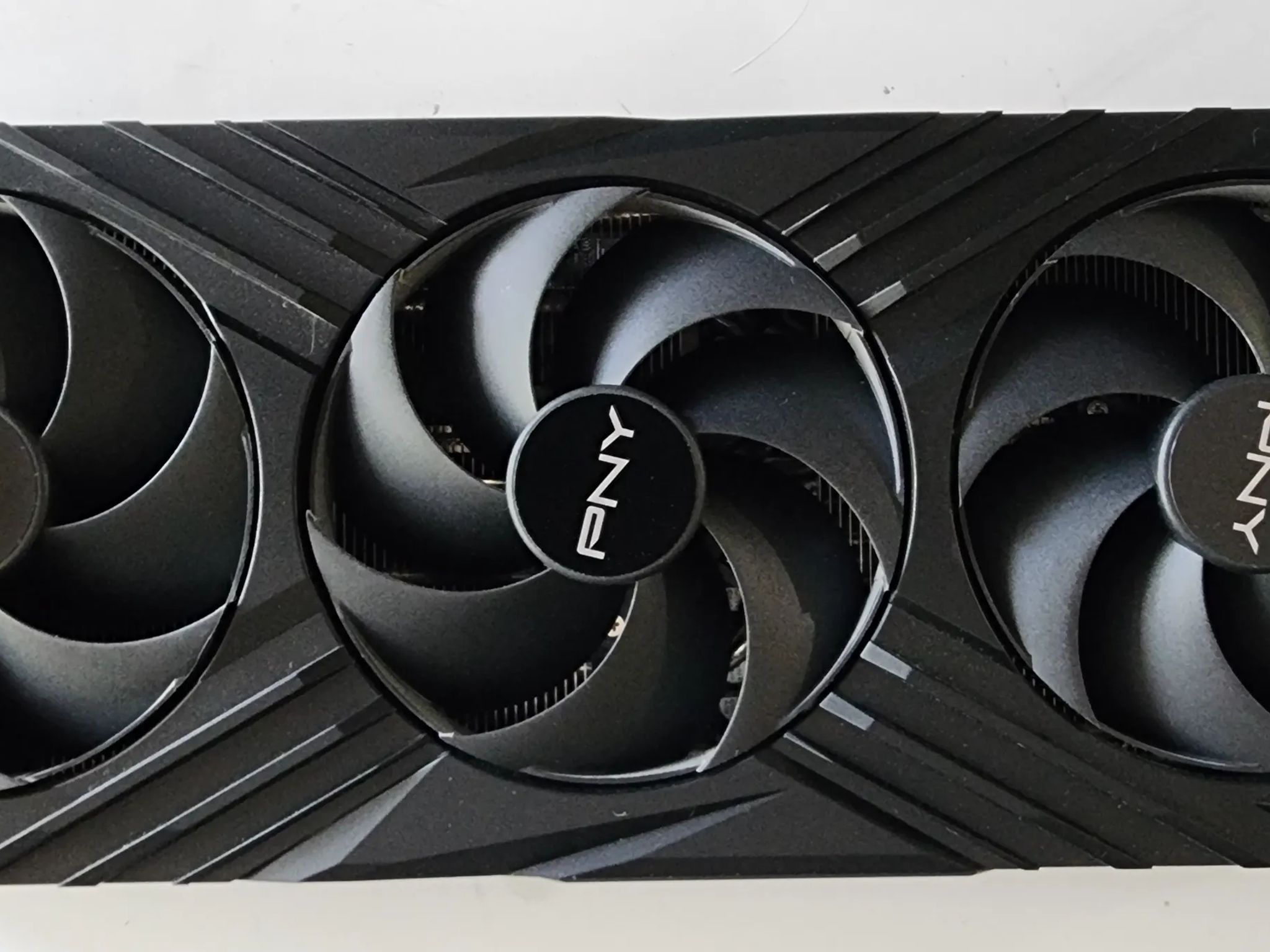 PNY GeForce RTX 4090, Triple Fan, 24GB