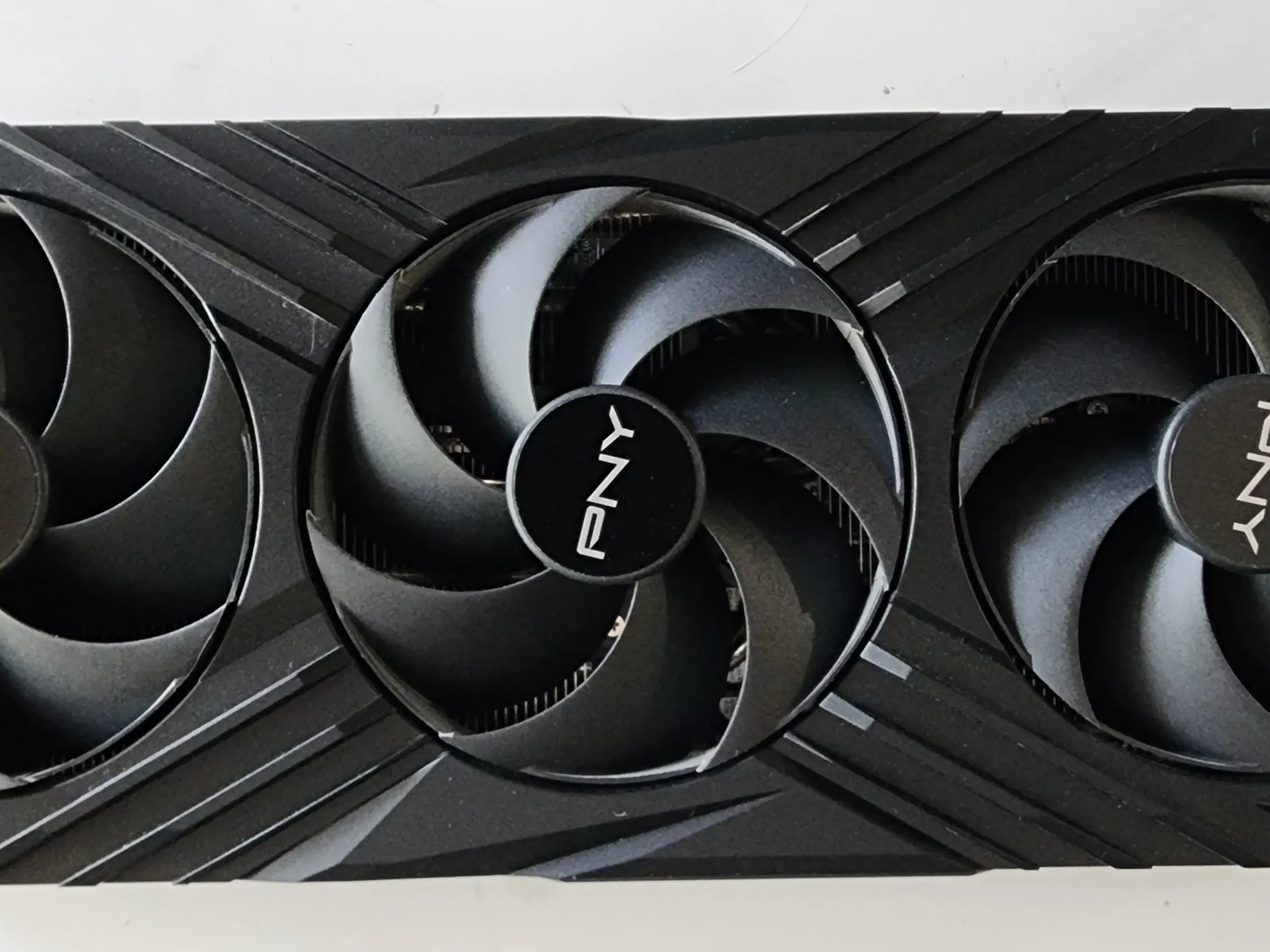 PNY GeForce RTX 4090, Triple Fan, 24GB