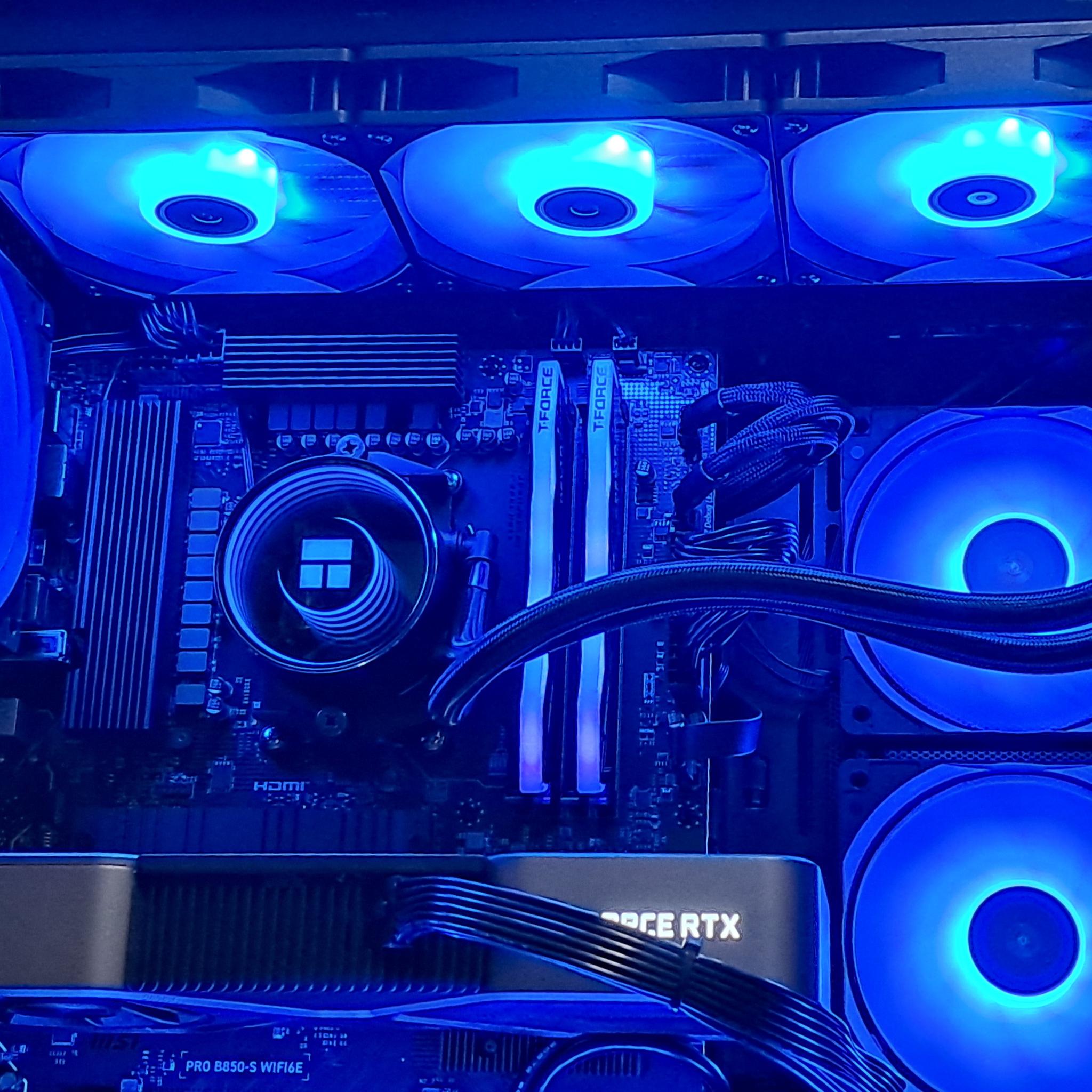Custom RTX Gaming PC | RTX 3080 OC | 1TB SSD | Ryzen 9600X | 16GB DDR5 | WiFi!