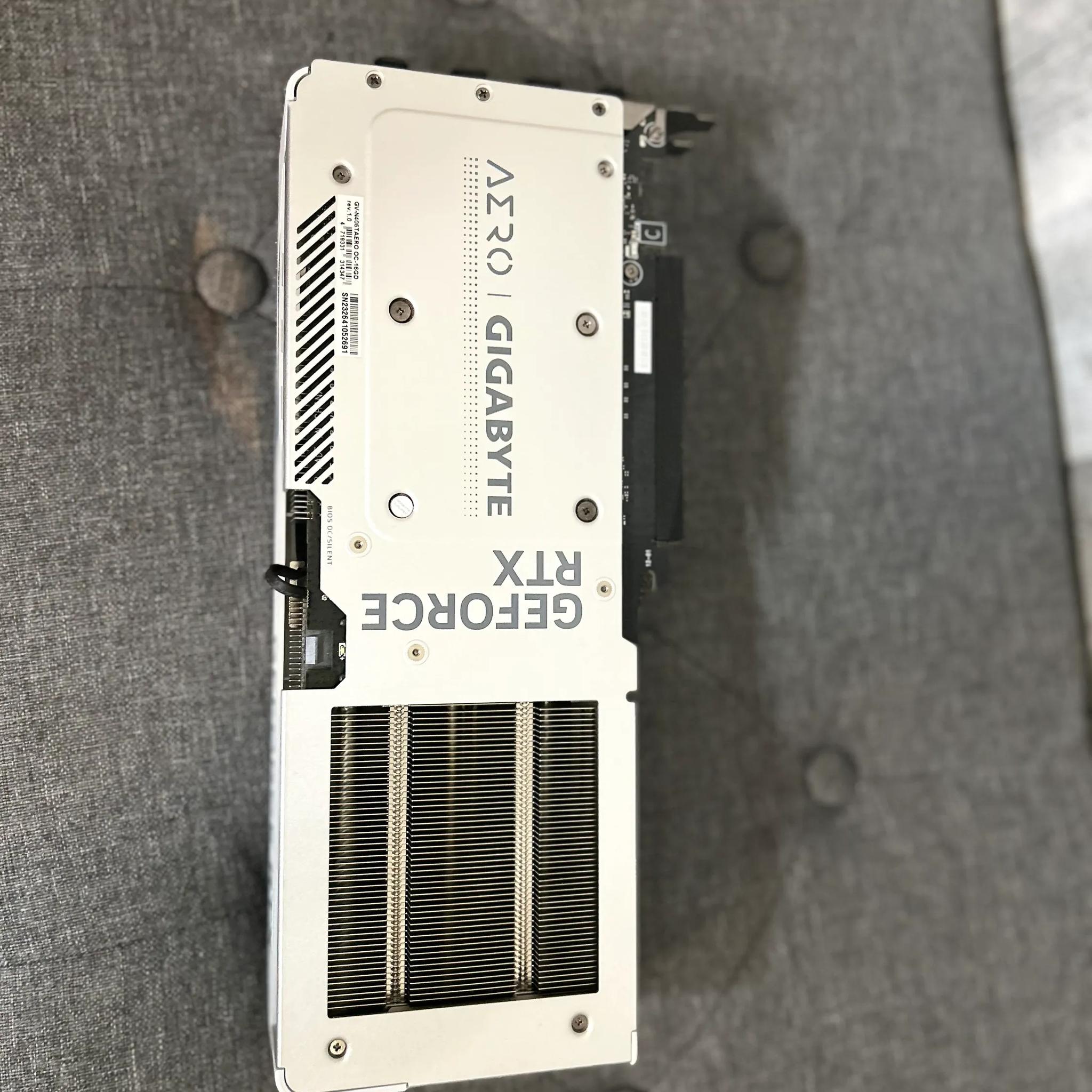 Lightly used Gigabyte RTX 4060 TI! Upgraded and just looking to sell it.