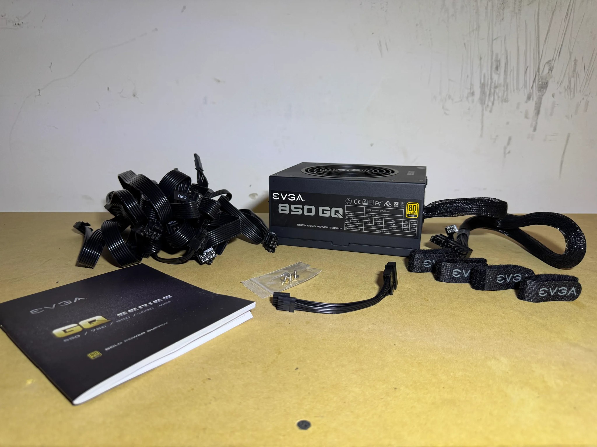EVGA 850 GQ 80+ GOLD 850W Semi-Modular Power Supply
