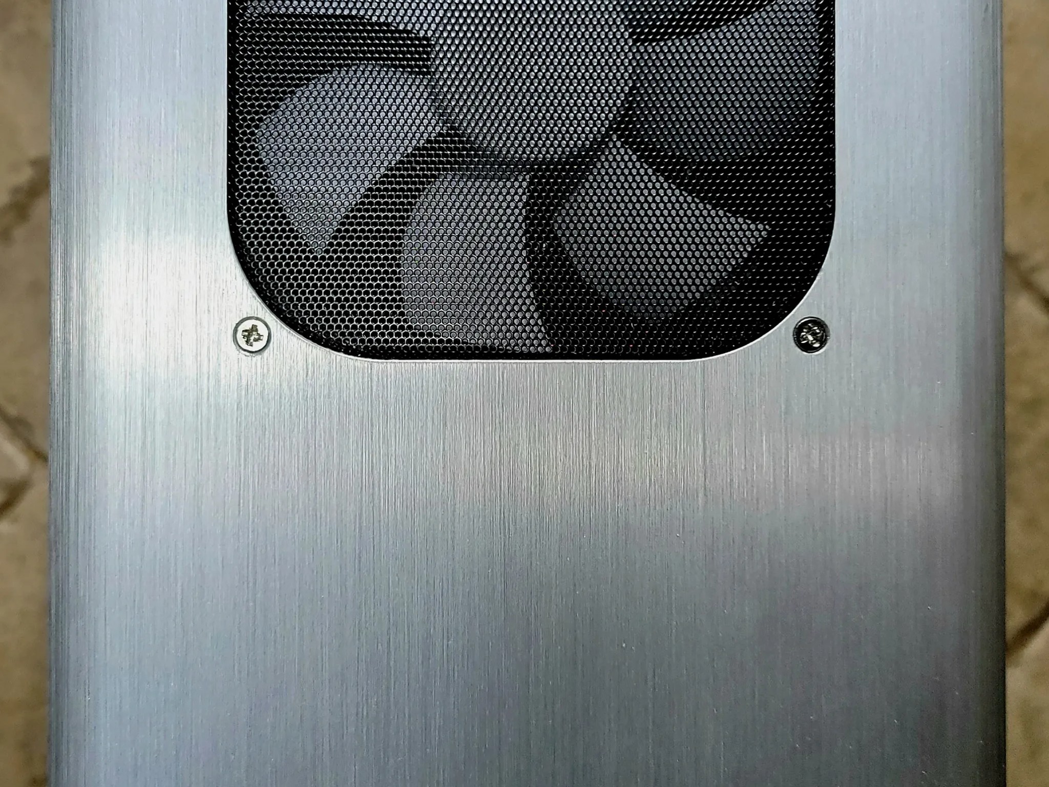 quicksilver--Core i5 10505, RX 6600 XT, 16 Gb, Water Cooled 128Gb+1Tb SSDs, MAG B560i, WiFi/Bt/Ether