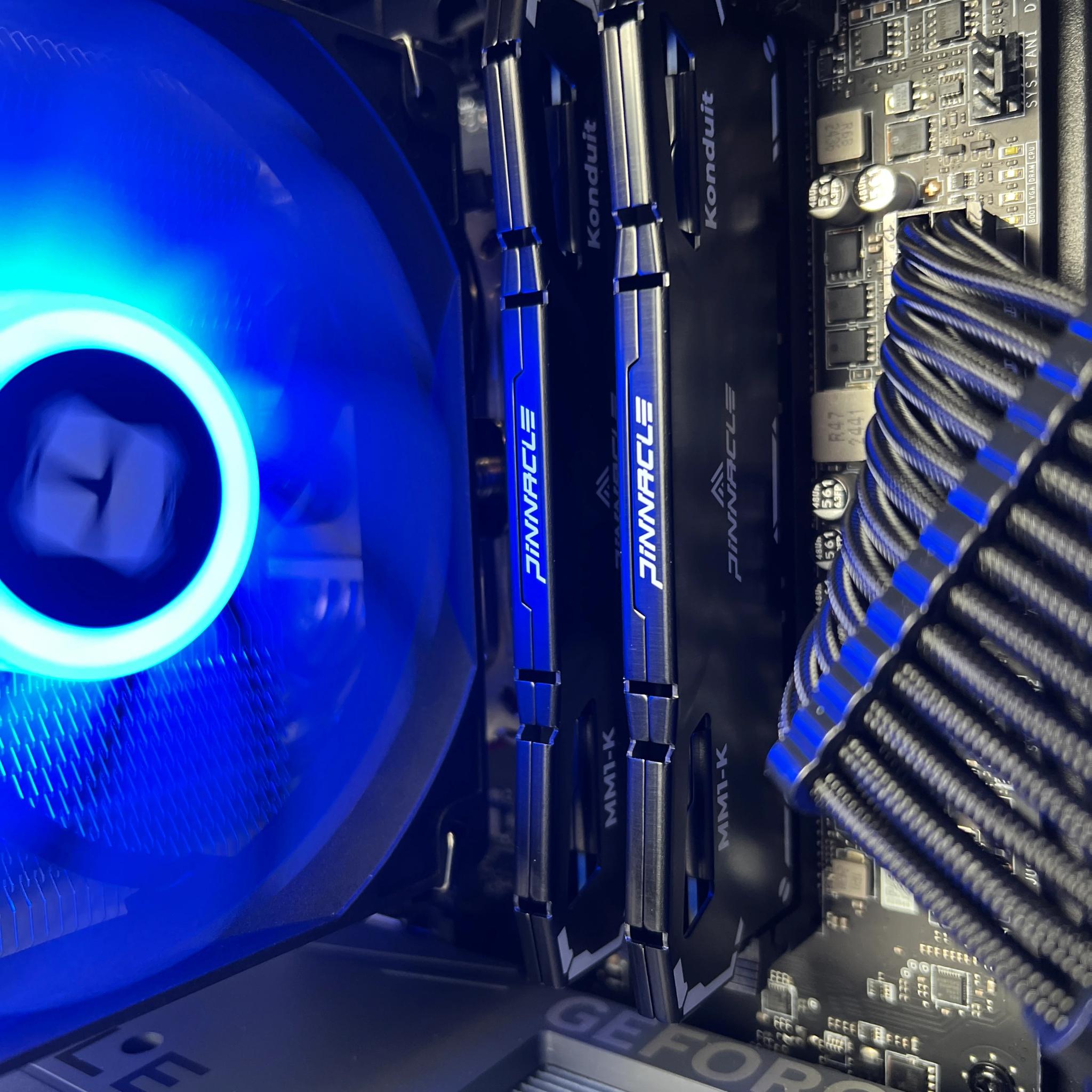 Ryzen 5 5600 RTX 4060 32GB RAM 1TB M.2 Gaming PC