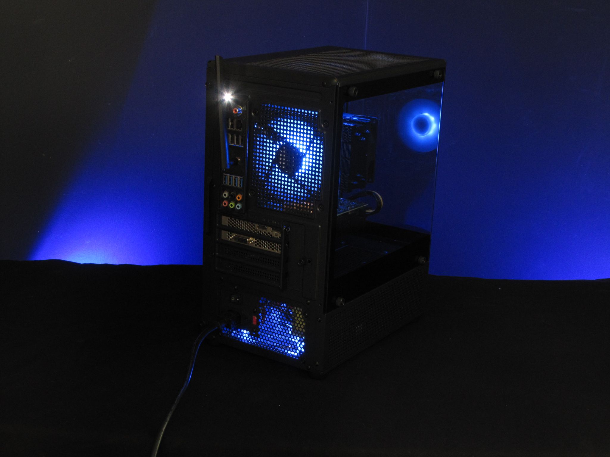 Custom Gaming PC, i7-8700, 16GB DDR4, RTX 2060 Super 8GB, 1TB SSD, Windows 11