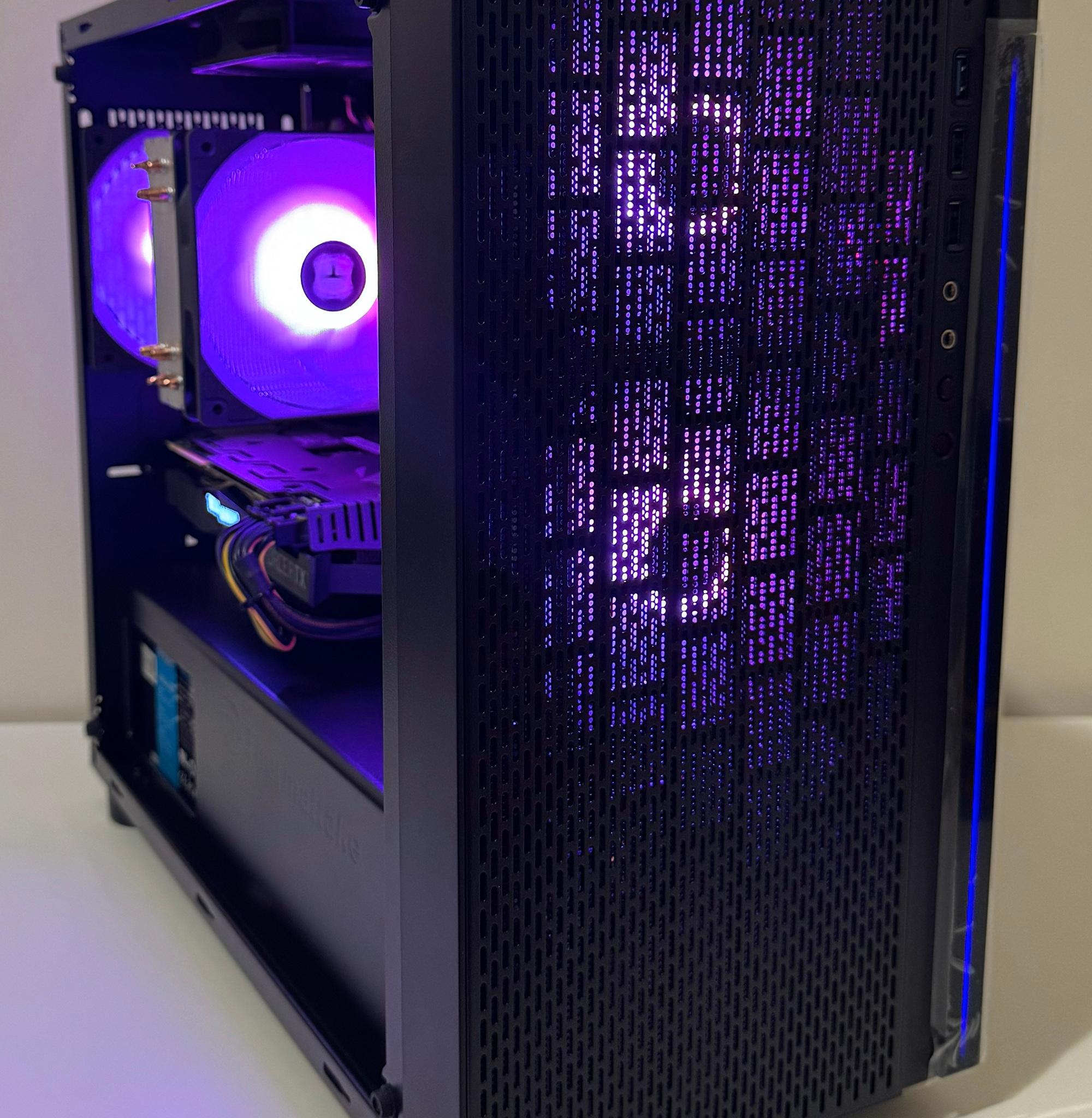 AMD Ryzen 5 32GB RAM 1TB SK Hynix NVMe SSD GeForce RTX 2070 SUPER Thermaltake Case Gaming PC