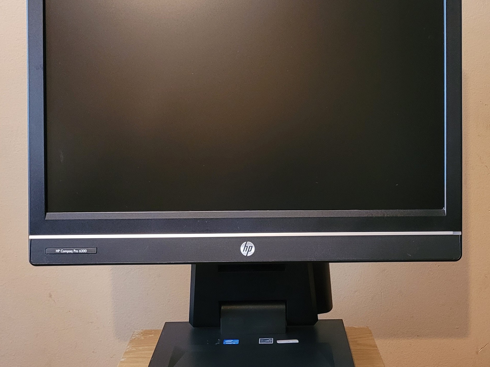 HP Compaq Pro 6300 All-in-One | i5-3570S 3.1GHZ | 12GB RAM | 240GB SSD | WIN 10 | XP Vista Gaming