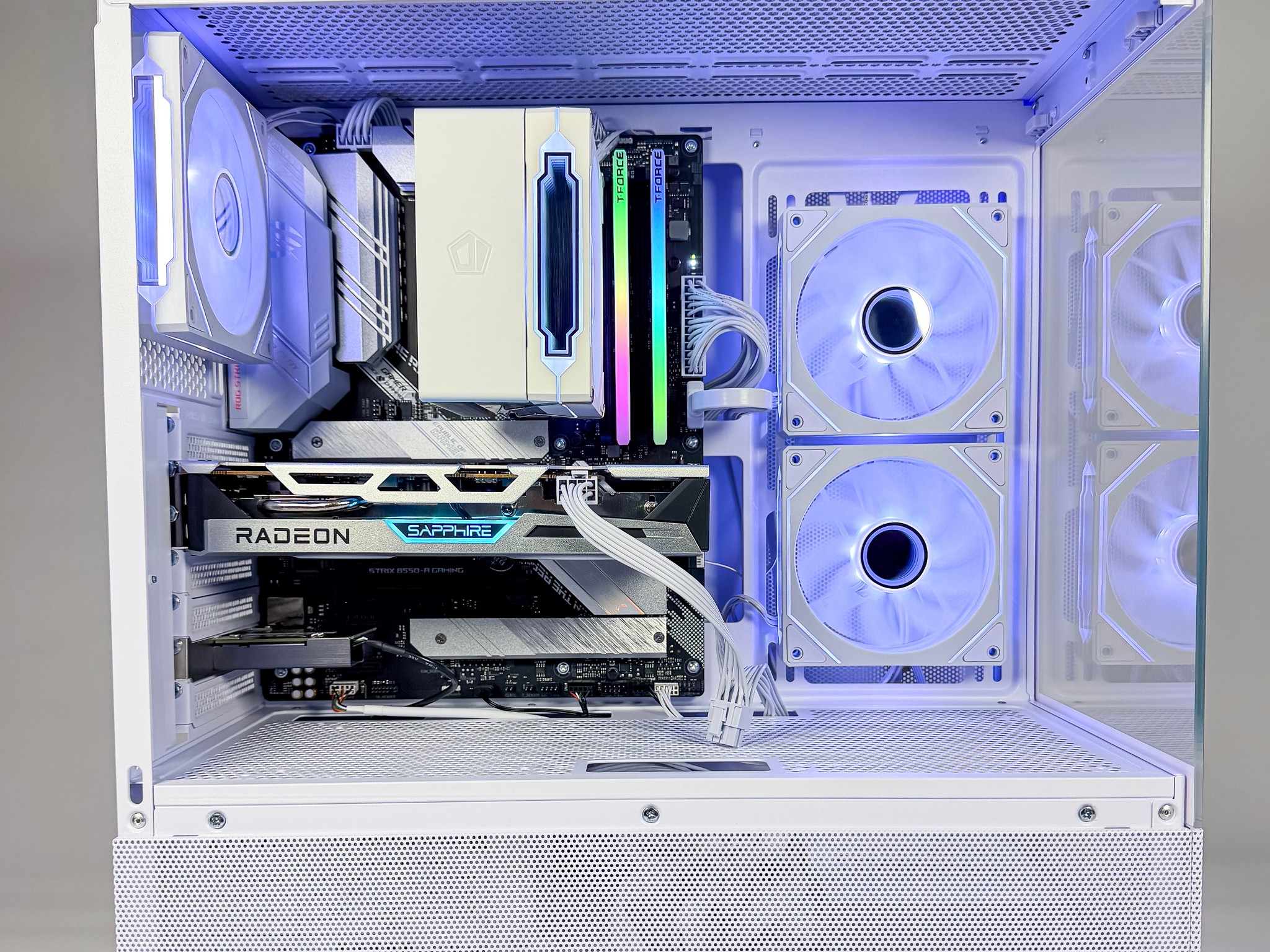 White & Silver Radeon RX 6600 XT Custom Gaming PC - Ryzen 5 5600X, 16GB RAM, 1TB NVMe SSD