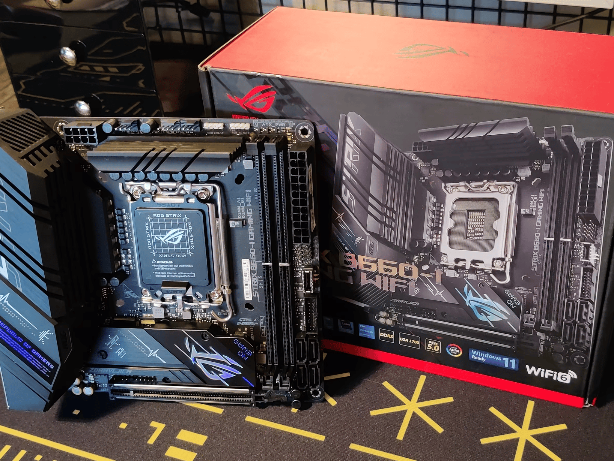 ROG STRIX B660-I GAMING WIFI - Used, Good