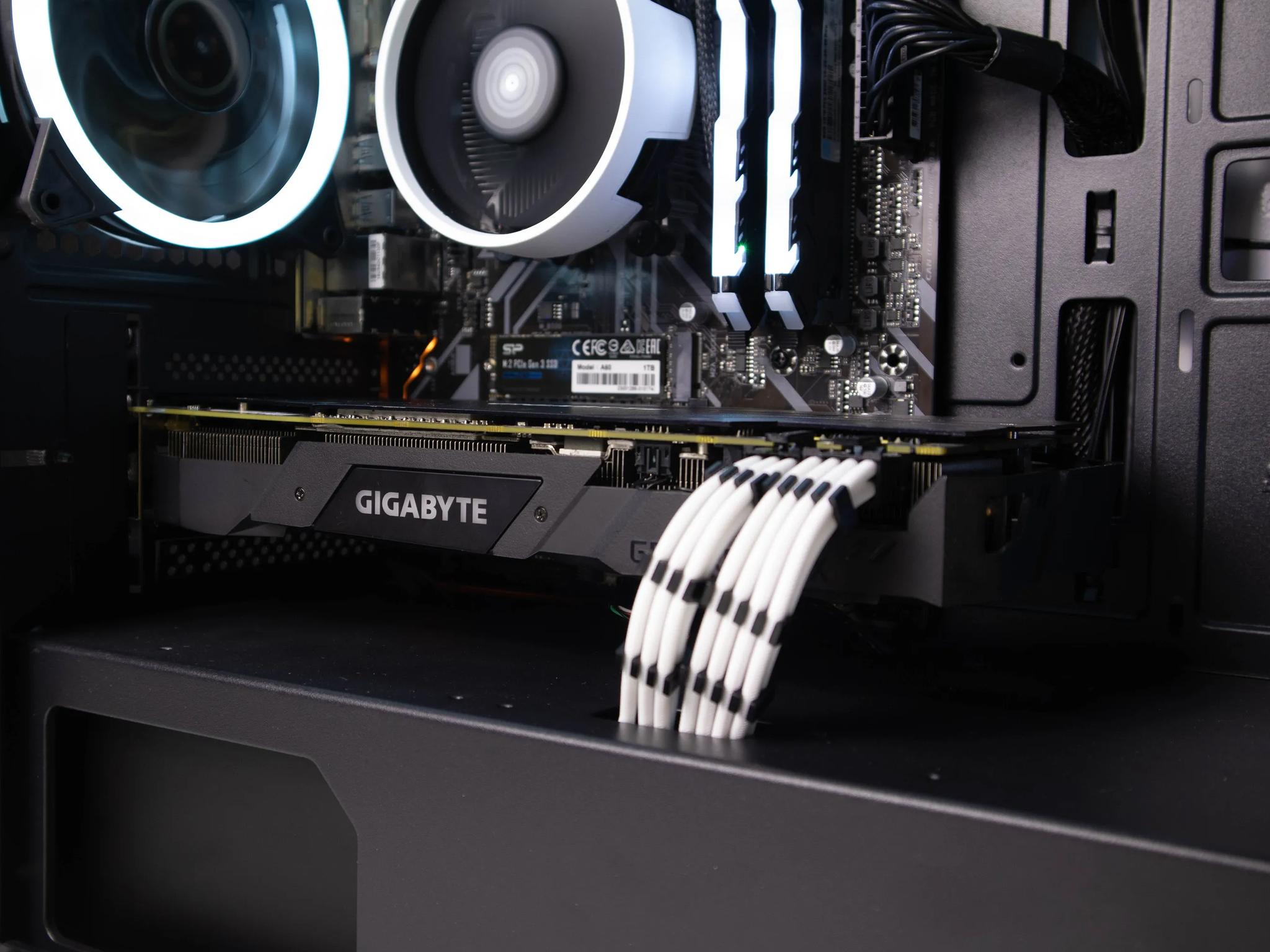 RTX 2070 | Ryzen 7 2700X | 16gb RAM