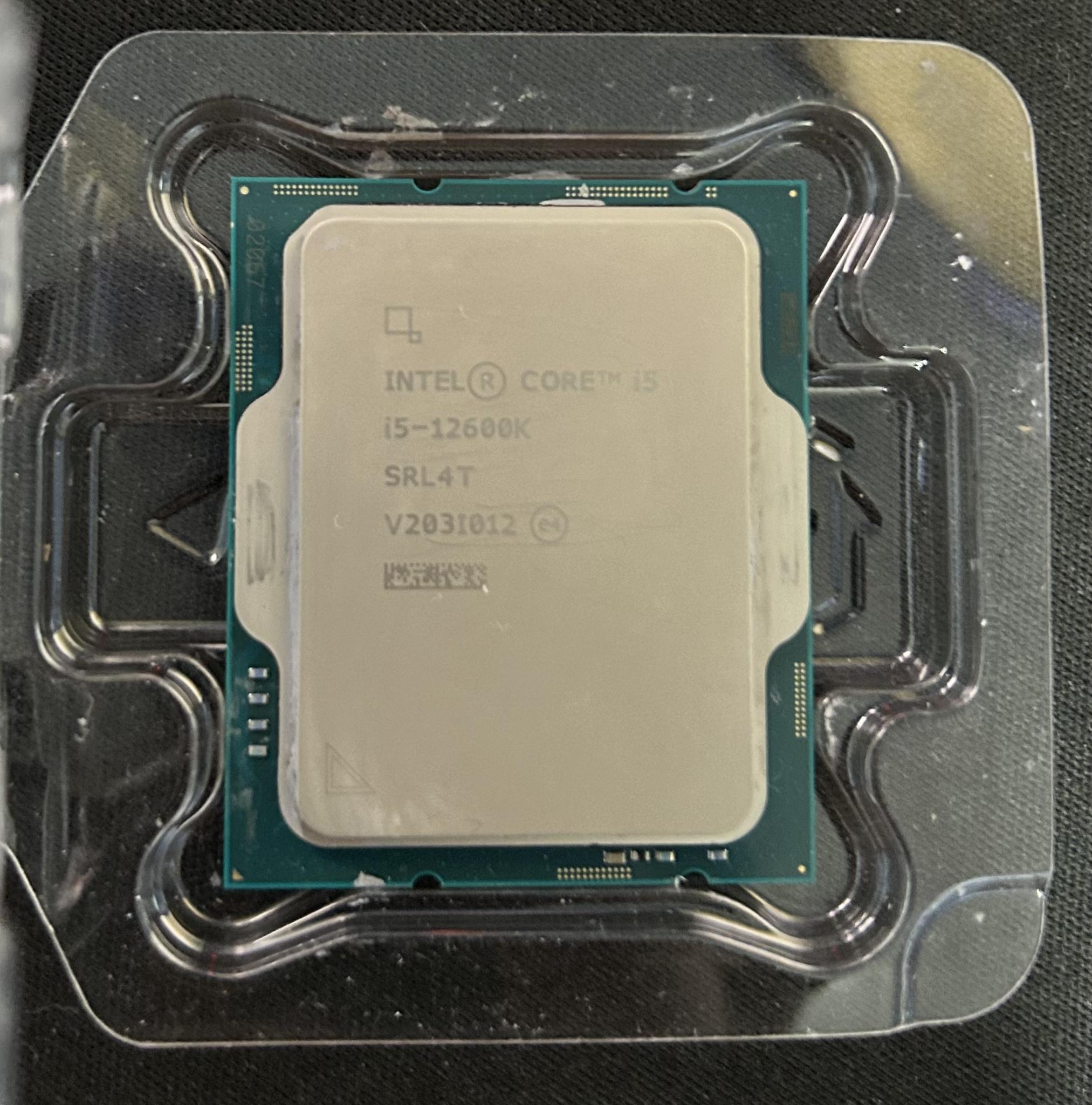 On Sale! i5 12600k 10 cores 16 threads at 4.9 GHz, LGA 1700