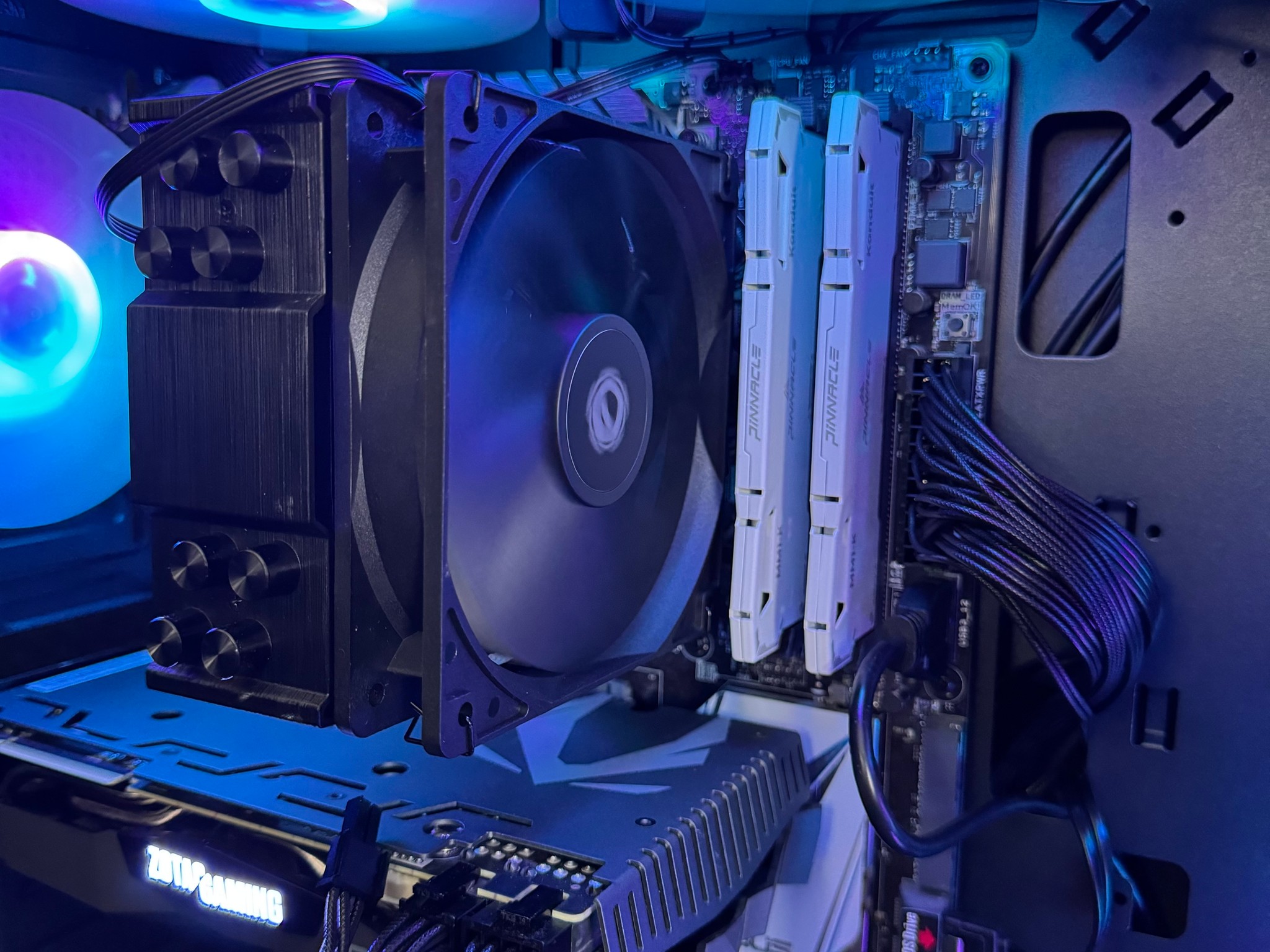 RTX 2070 Super, i7-6700K, 16GB DDR4 3200 MHz, 512GB SSD, ASUS Z170-A, Gaming PC