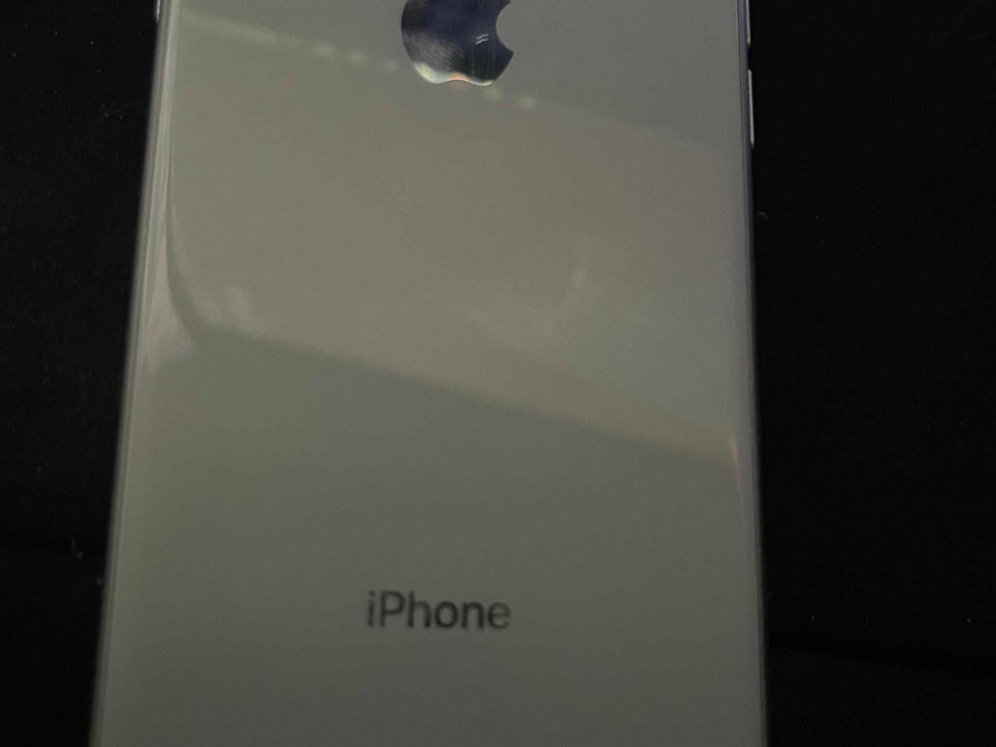 iPhone 8