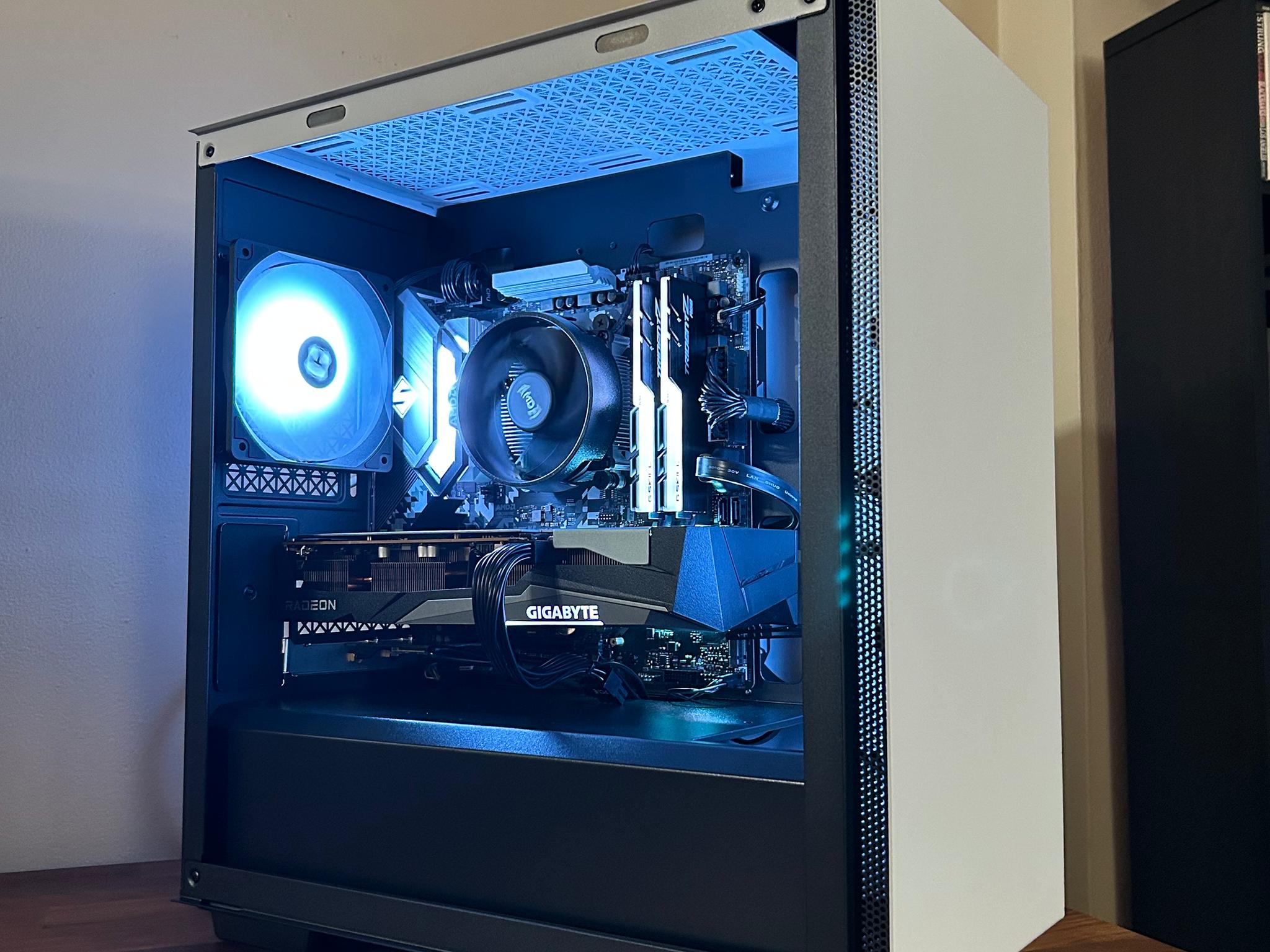 AMD RX 7600 | Ryzen 5 5500 | 1TB SSD | The Mini Legend V6  **FREE AVATAR GAME CODE INCLUDED**