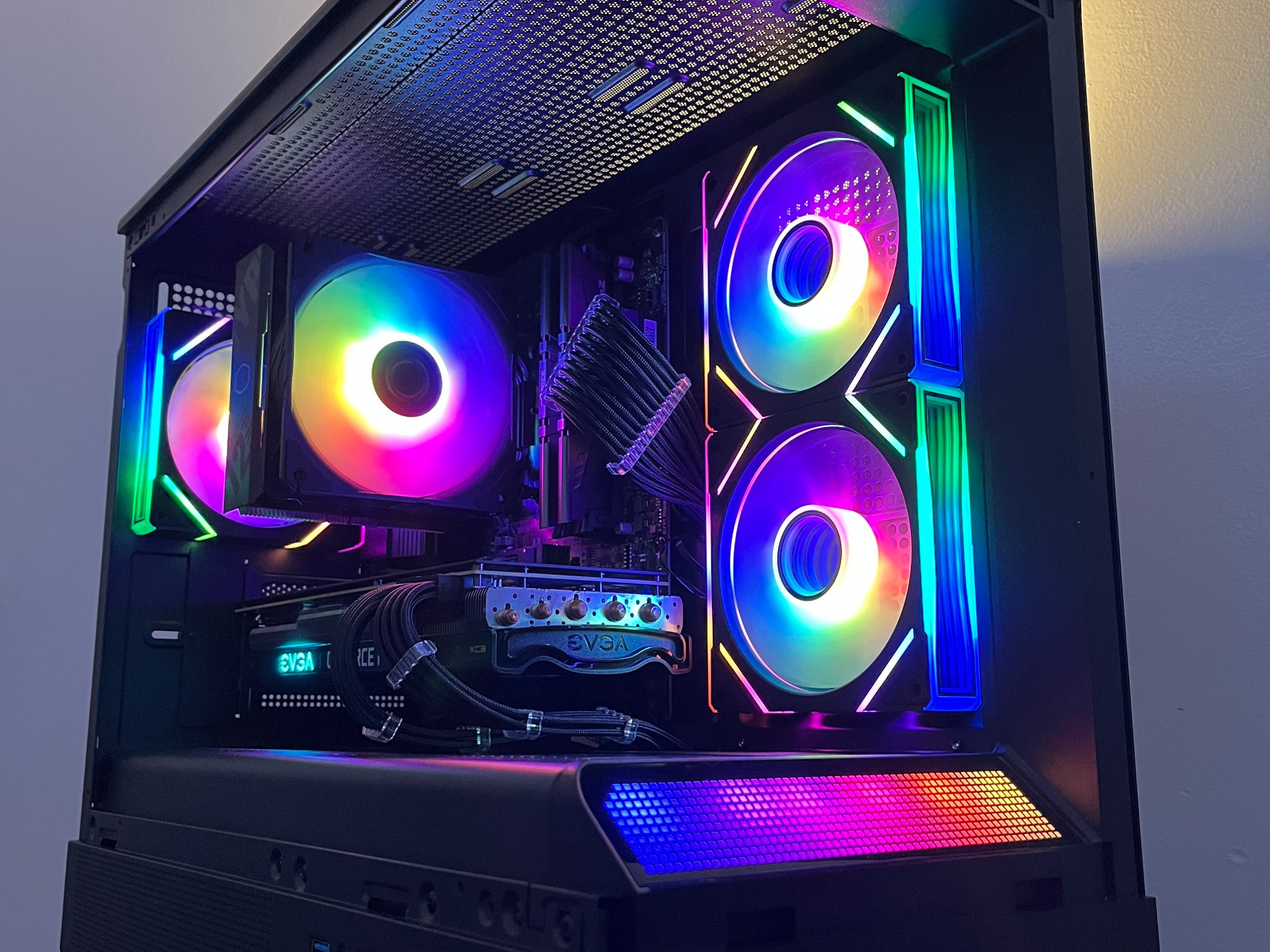 Gaming Pc | Ryzen™ 7 5700X | RTX™ 3070 | DDR4 32GB | 1TB NVMe | Win 11 Pro