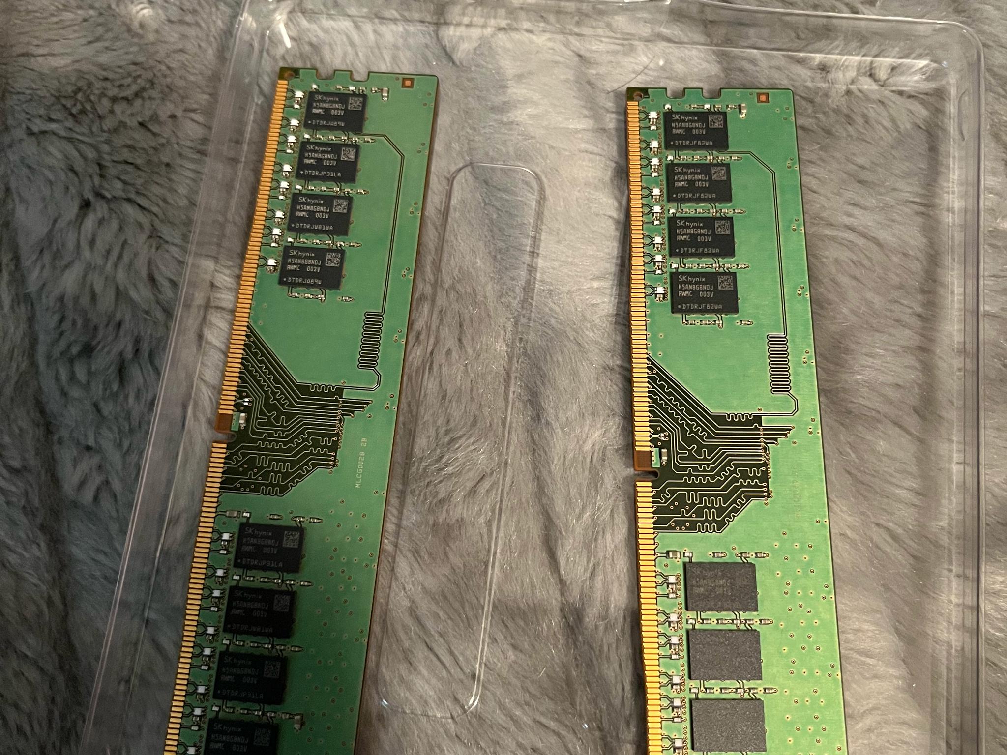 16GB (2x8GB) DDR4 3200MHz Desktop RAM – SK hynix + Micron