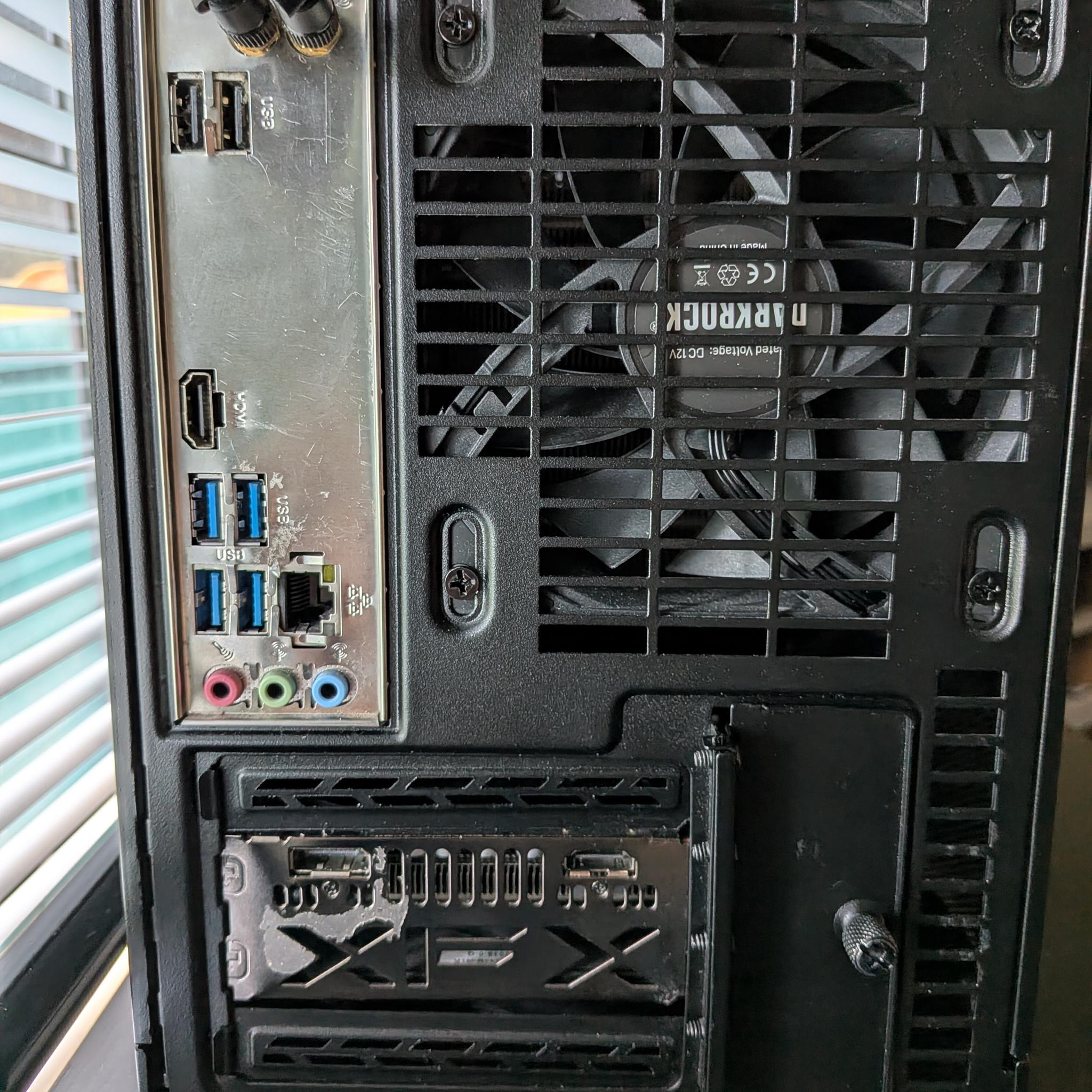 AMD Ryzen 5 3500| GTX 1080 8GB| 16GB DDR4 RAM| 1TB SSD & 1TB HDD| Windows 11 |