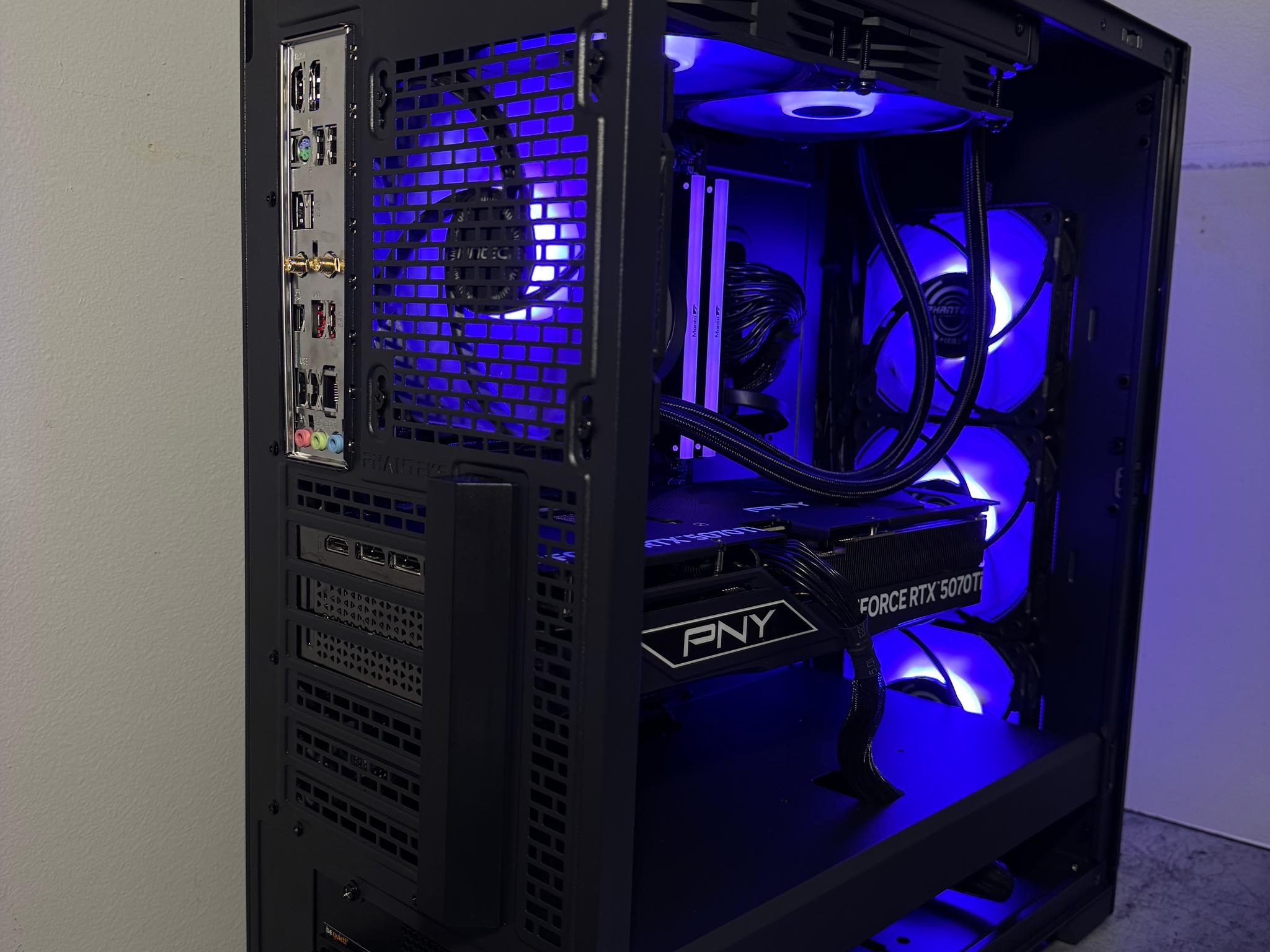 RTX 5070 Ti | Ryzen 7 9800X3D | 32GB DDR5 6000 MT/s CL30 | 2TB Storage | Free Shipping