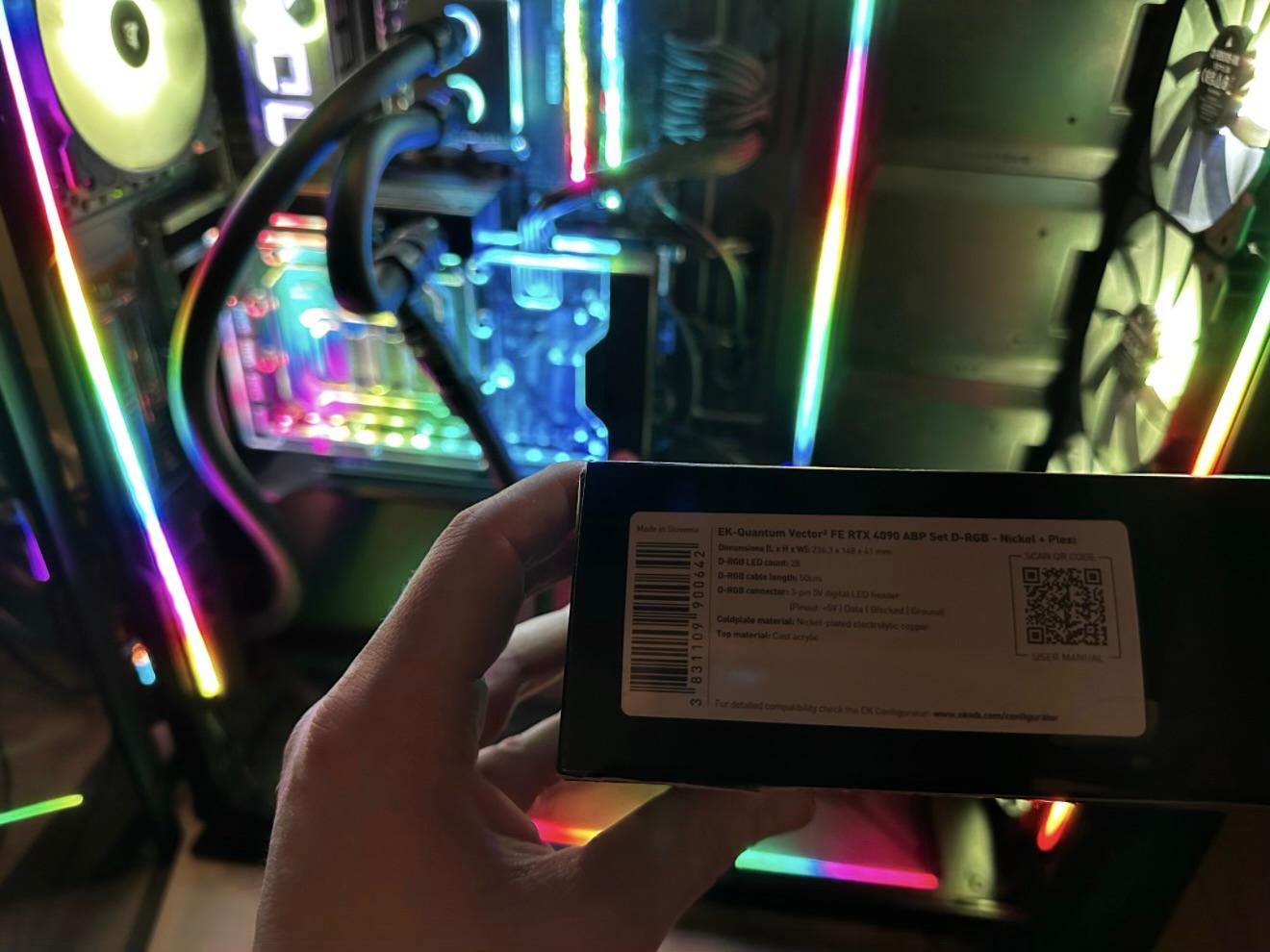 NVIDIA Founders Edition GeForce RTX 4090 - Image 2