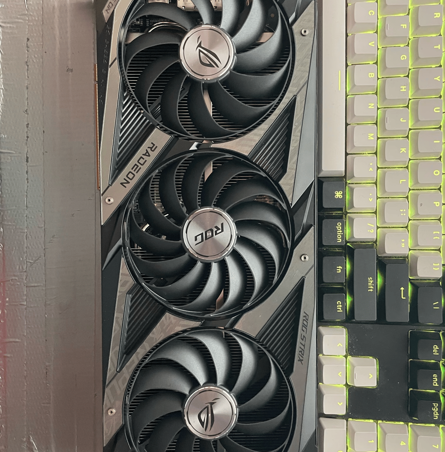Strix 6750xt