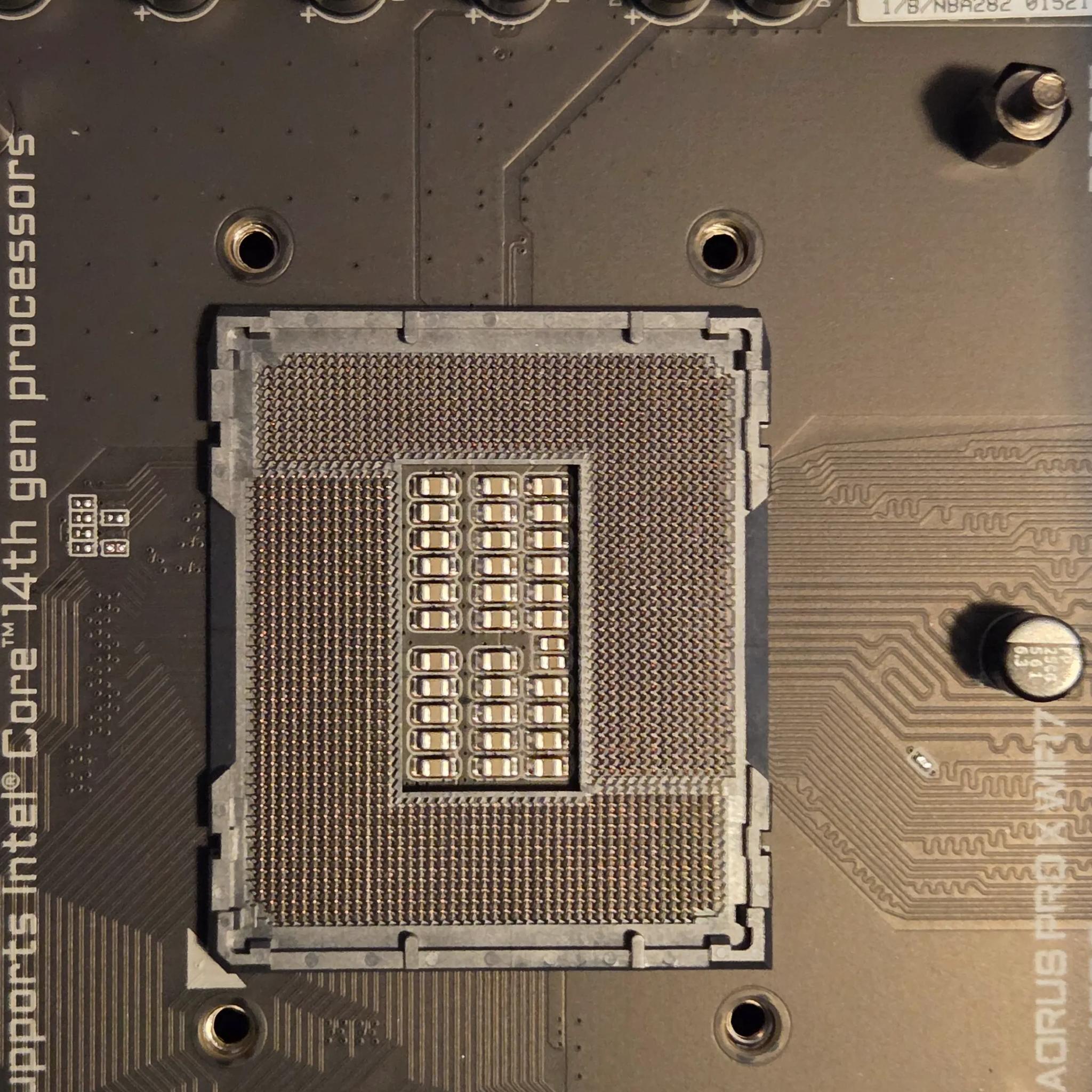 Z790 Aorus pro x wifi 7
