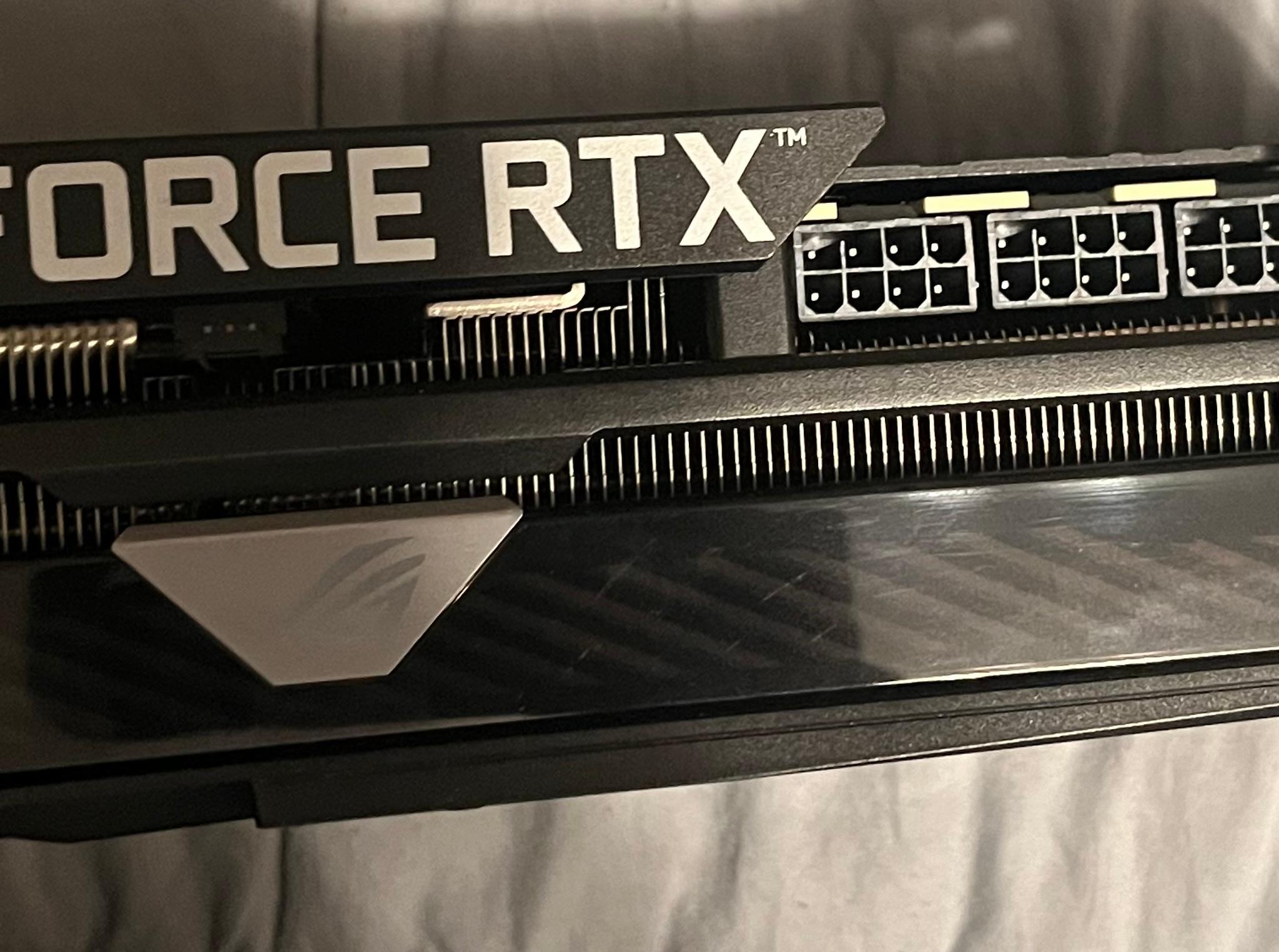 RTX 3080 ROG Strix