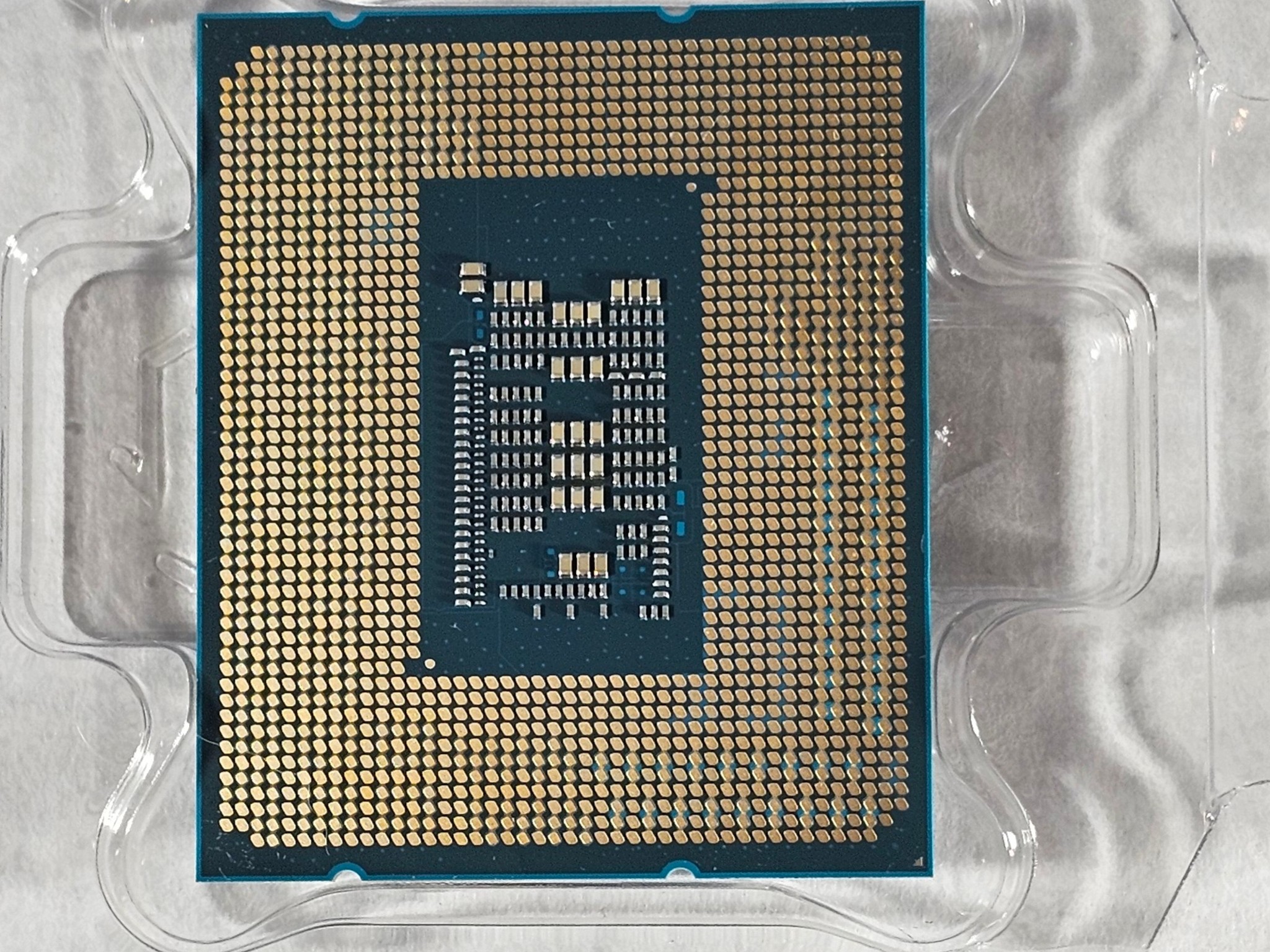 Intel Core i5-12400F LGA1700