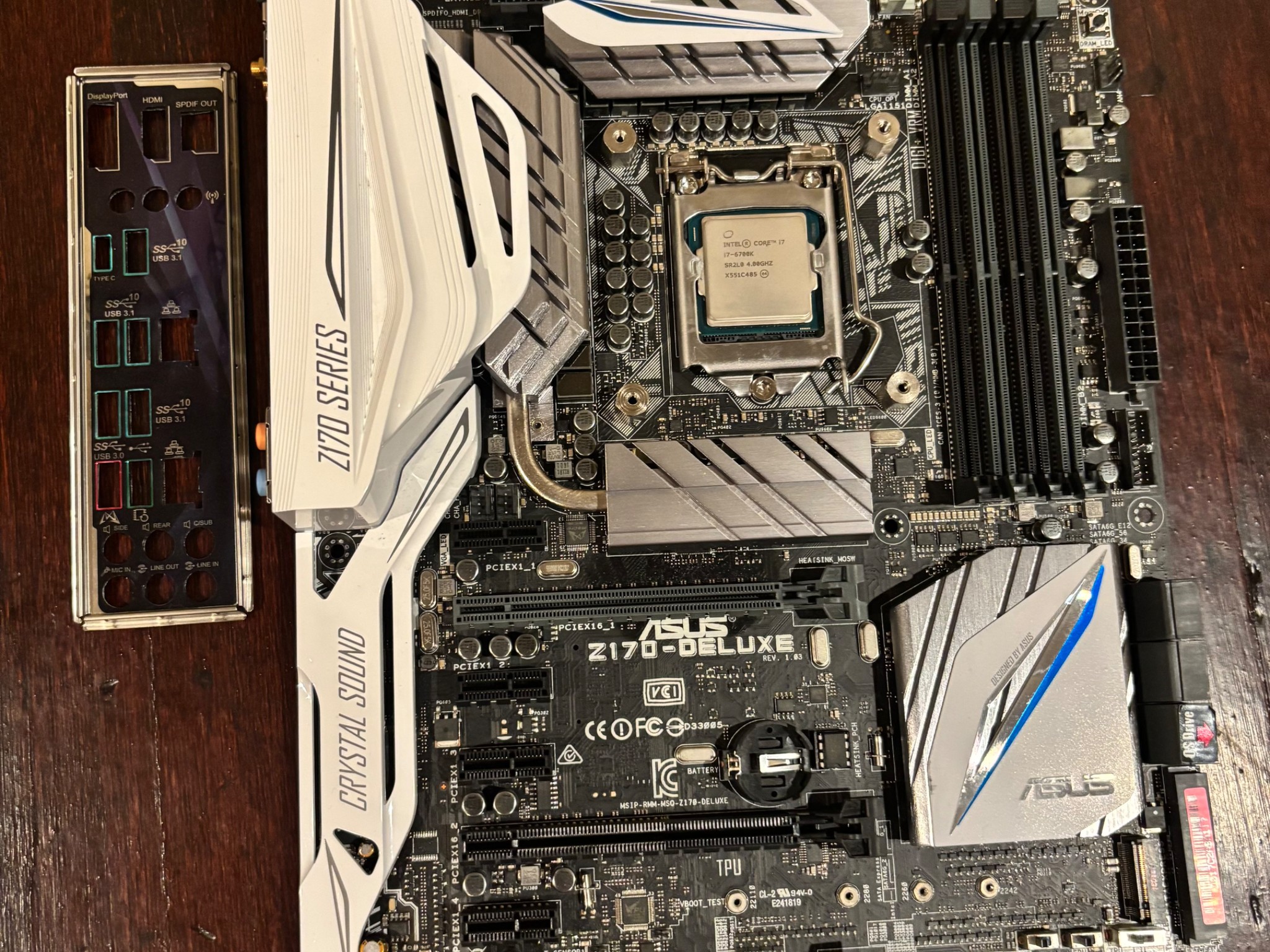 ASUS Z170-Deluxe ATX + Intel i7 6700k