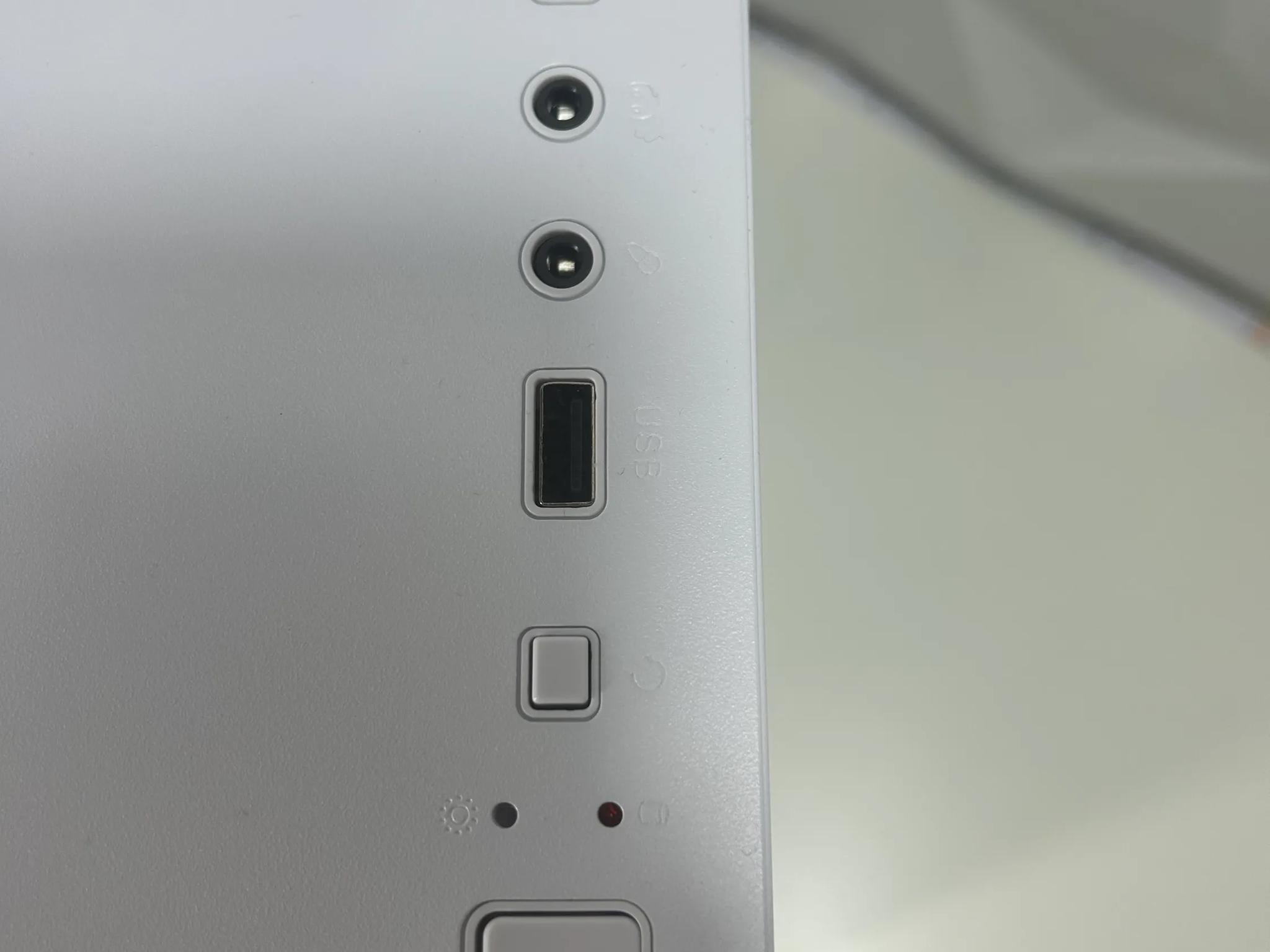 🥶🧊//ICEBERG V2// - Ryzen 5 1600, GTX 1660 Super, 16GB, 1TB SSD🥶🧊