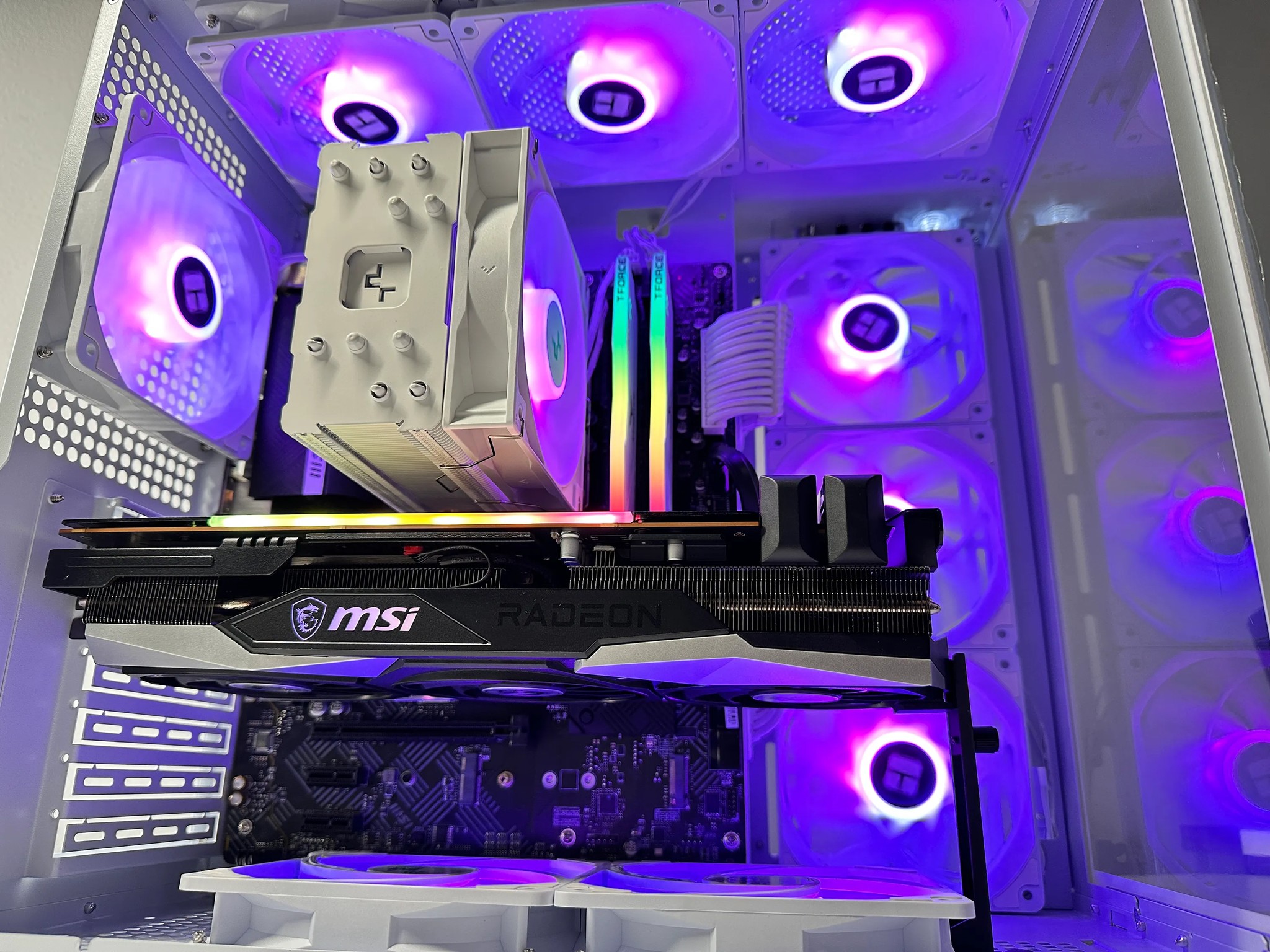 1440p-4K👑 Gaming PC🚀AMD RX 6800 16GB GDRR6⚡Intel 12600K 10-Core⚡32GB DDR4⚡1TB NVME