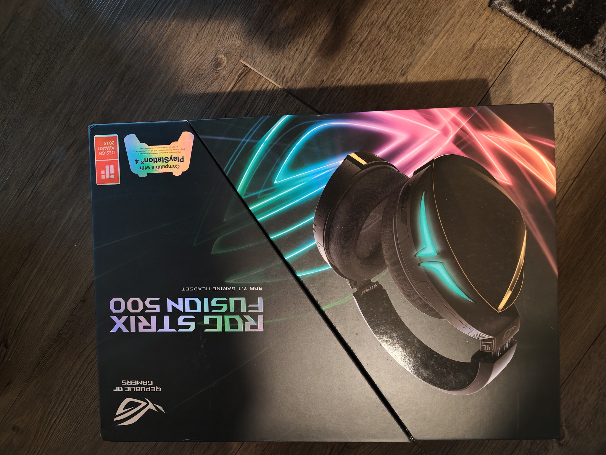 Asus ROG strix fusion 500 gaming headphone with virtual 7.1 surround