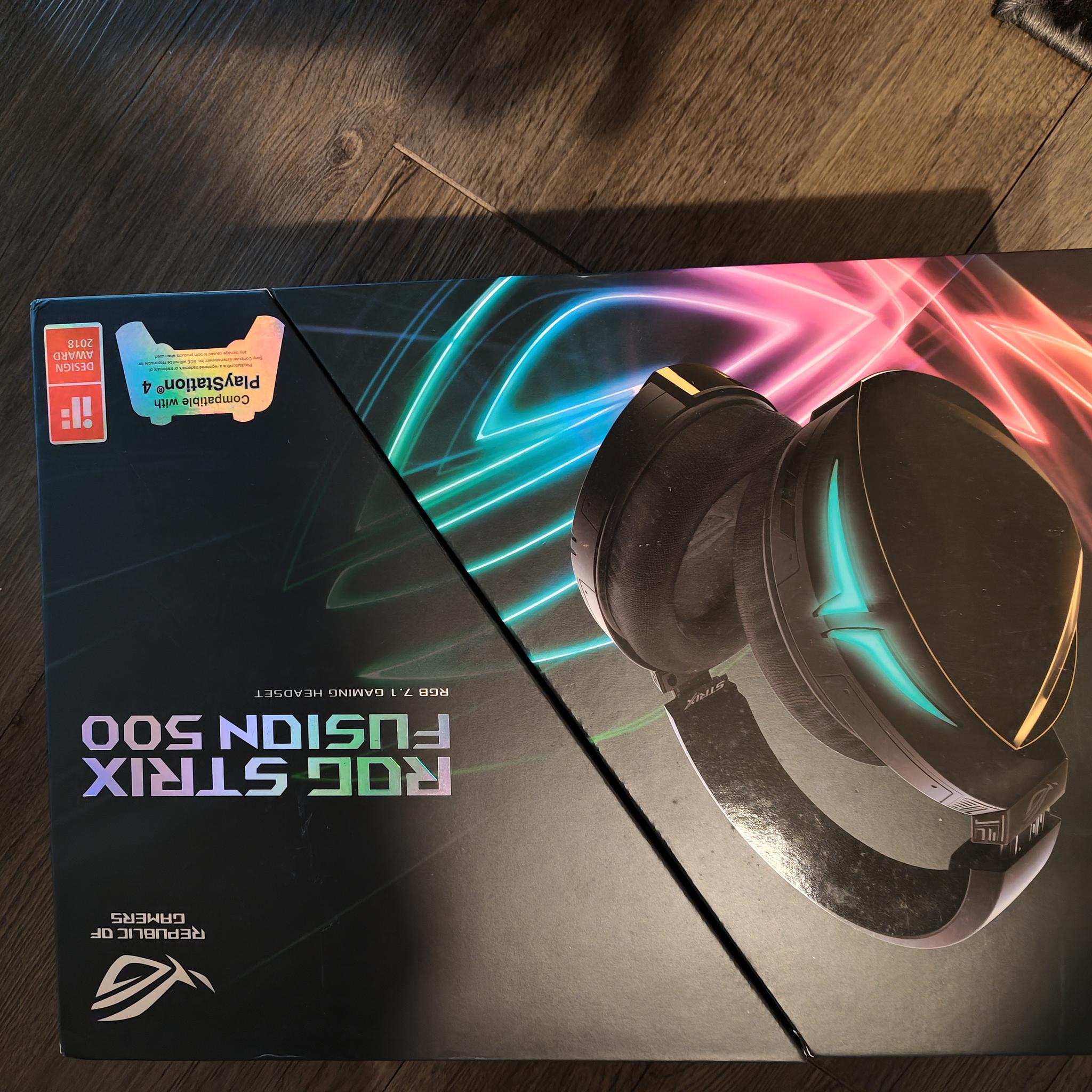 Asus ROG strix fusion 500 gaming headphone with virtual 7.1 surround