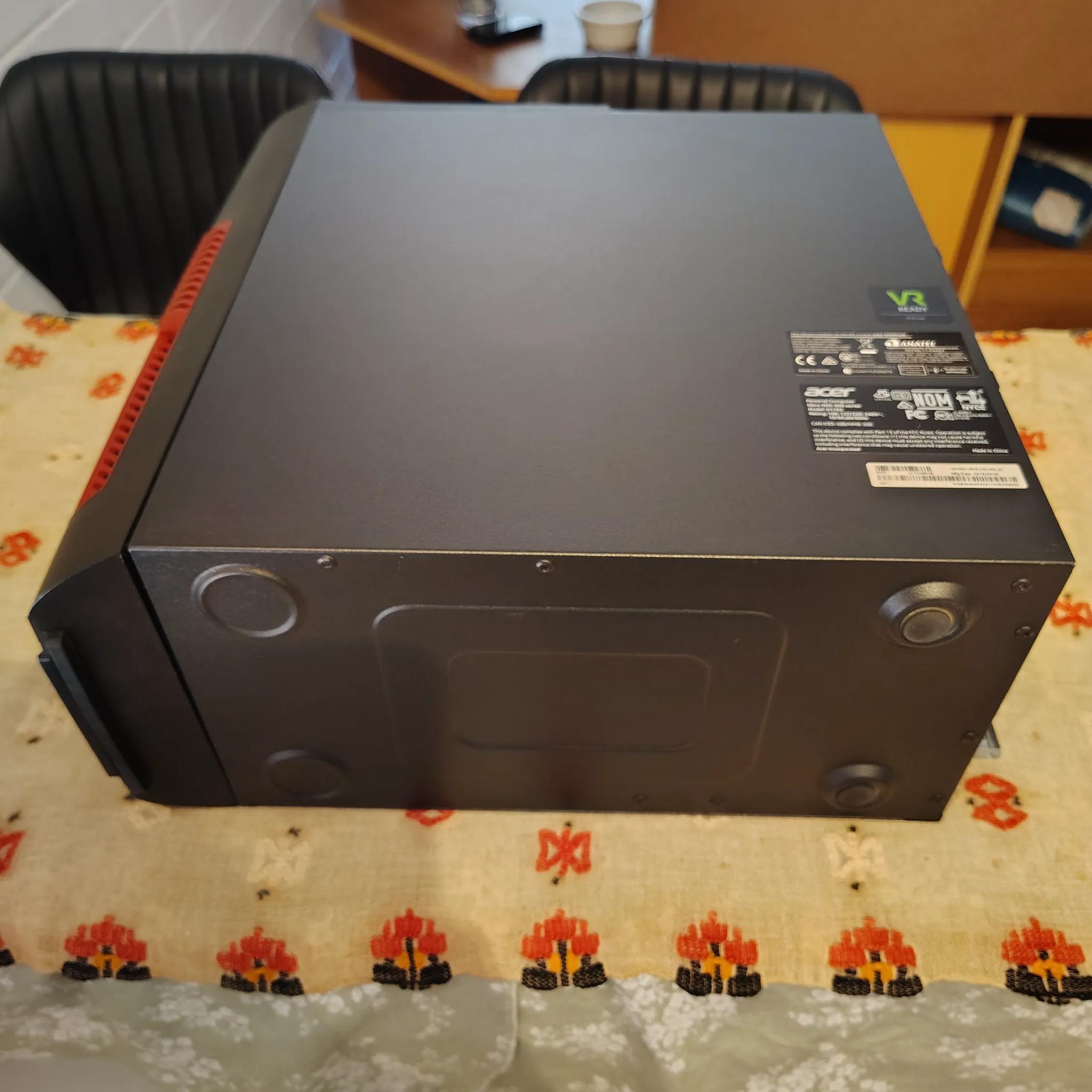 Crimson Reboot | GTX 1660 Ti | Intel Core i5 | 16 GB RAM | 512 GB SSD