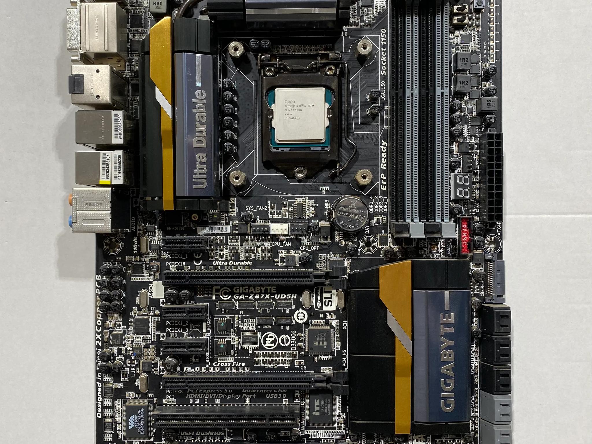 Intel Core i7-4770K CPU + GIGABYTE Motherboard + CPU Cooler Combo