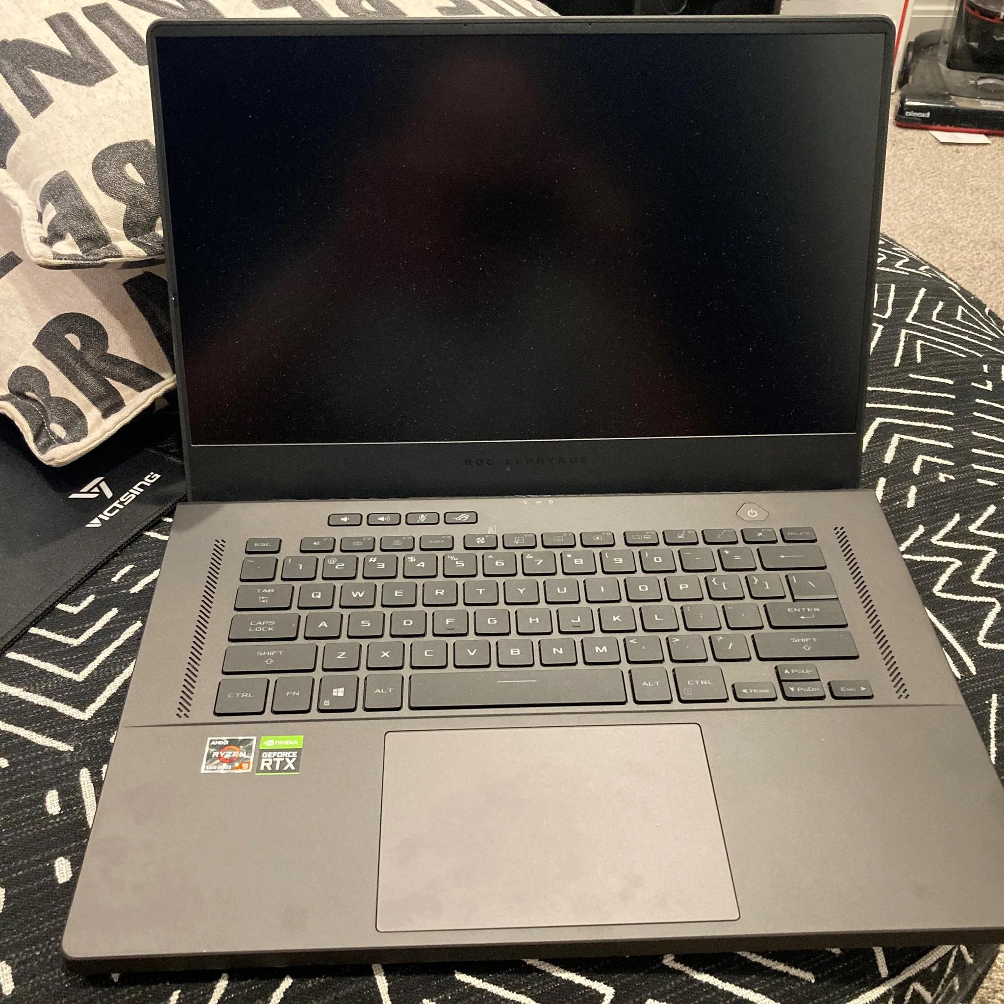 ASUS Zephyrus G15 Ryzen 9 5900HS, RTX 3080 8GB, 40GB RAM, New NVME SSD Included