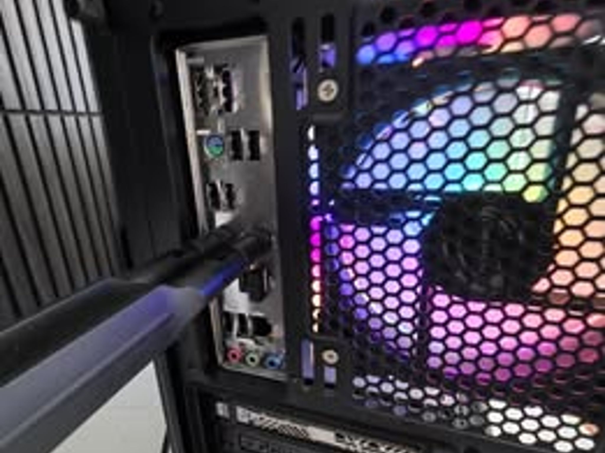 RTX 5070 Custom Gaming PC - Ryzen 7 7700X, 32GB RAM