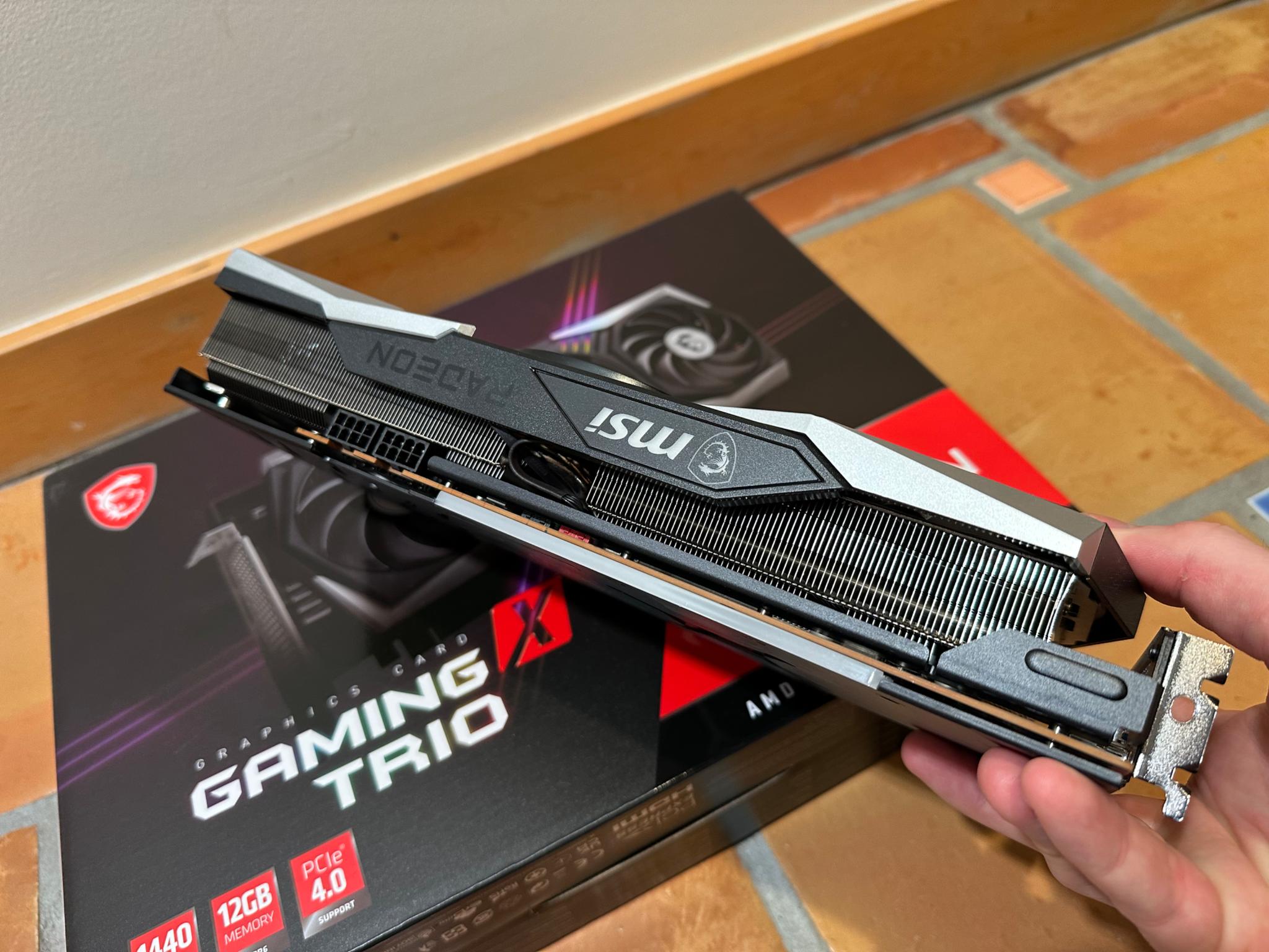 MSI RX 6750XT gaming trio X 12gb