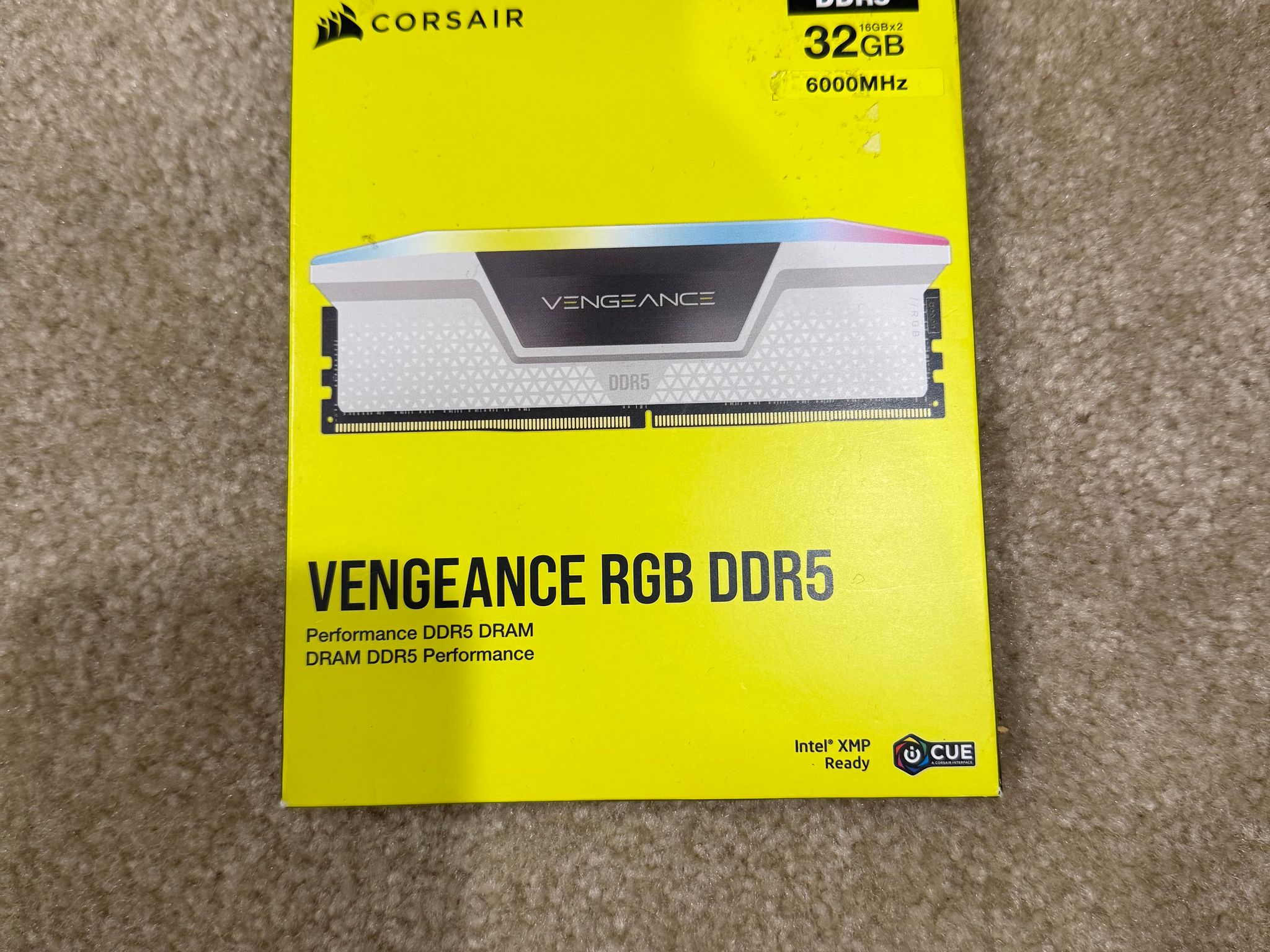 Corsair Vengeance RGB 32 GB (2 x 16 GB) 32GB DDR5-6000 (2x16GB)