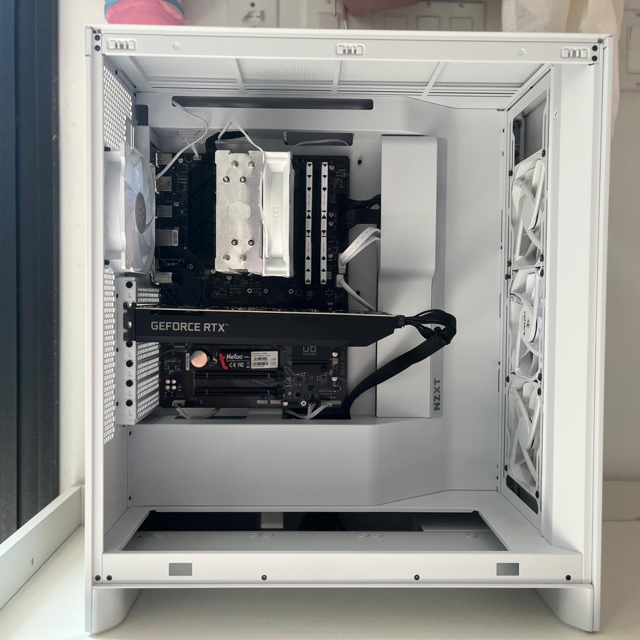 RTX 3070 | Intel i7 11700F | 32 GB RAM | Frost Arts 🥶❄️Gaming Pc