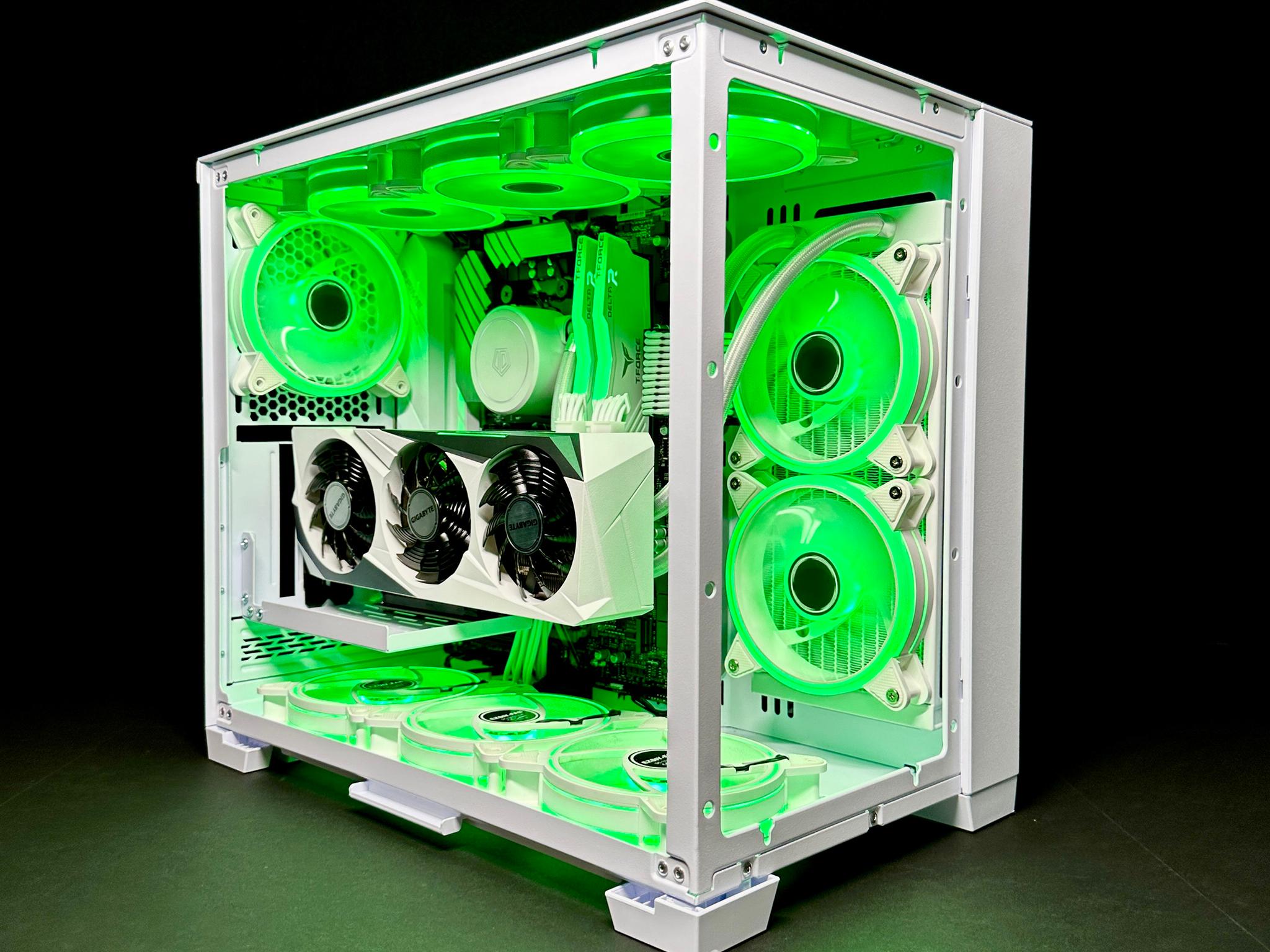 Snowball (RTX 3070 | Ryzen 7 3700x | 16gb RAM)