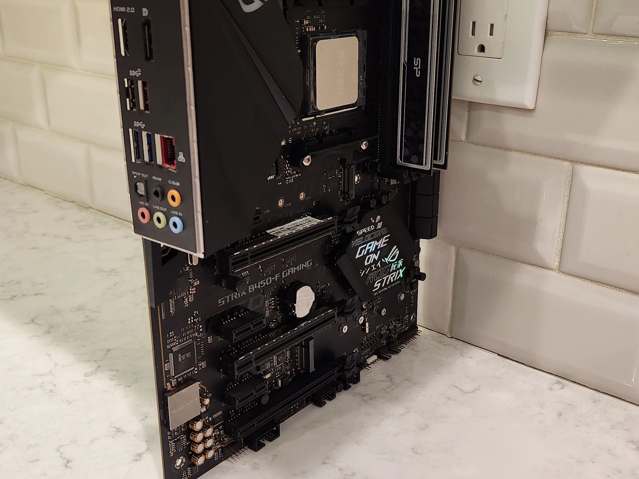 AM4 Combo: Ryzen 3900X/B450/2x8GB DDR4 - Used